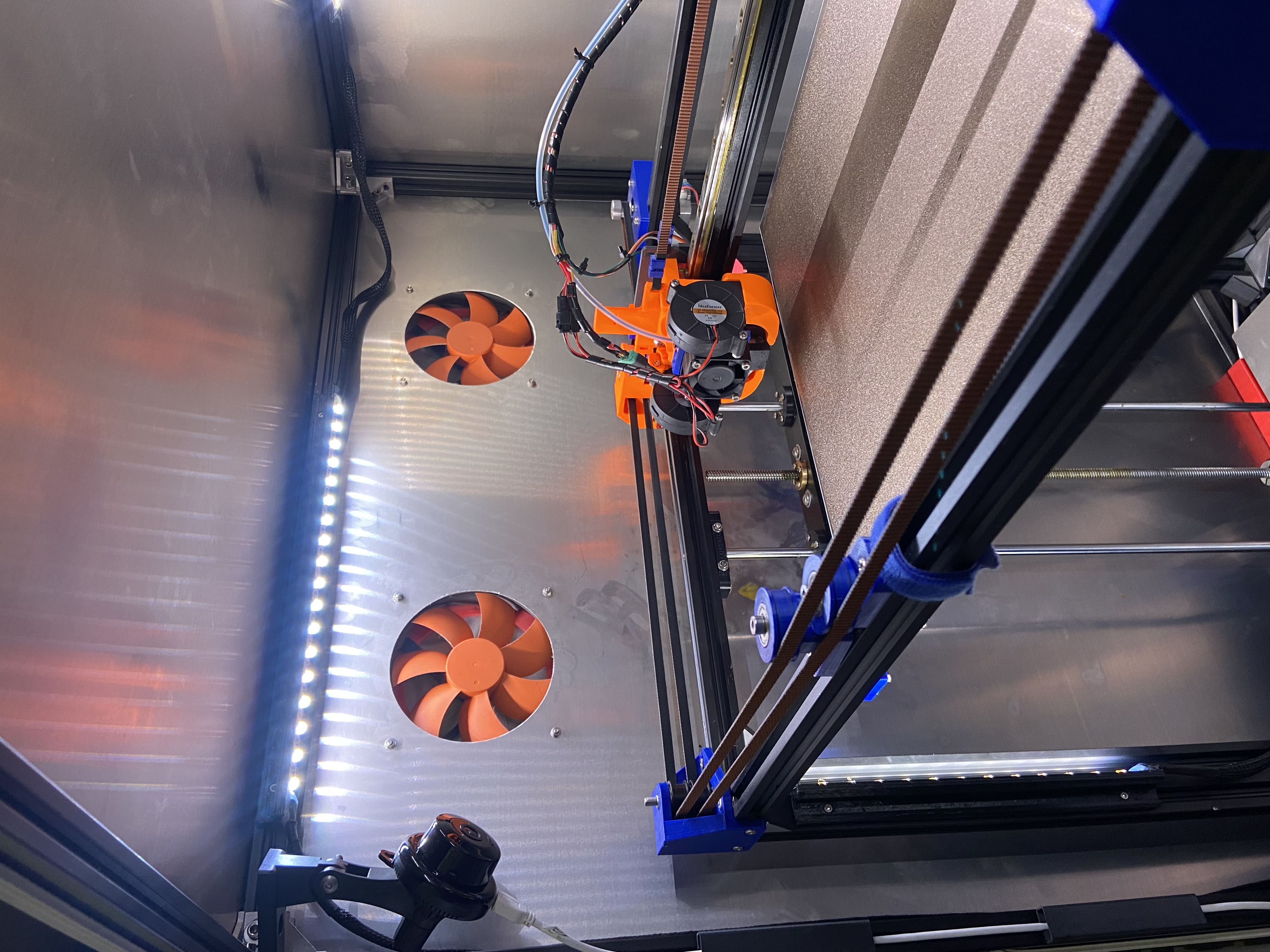 LED Bar RGBW Mount