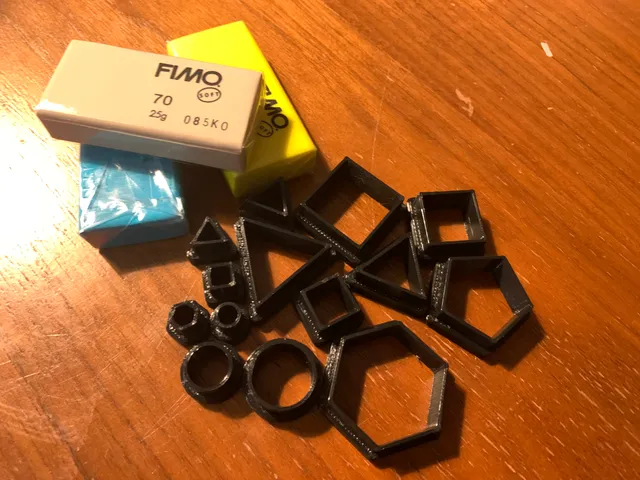 Clay Cutter Basic Shapes Assortment