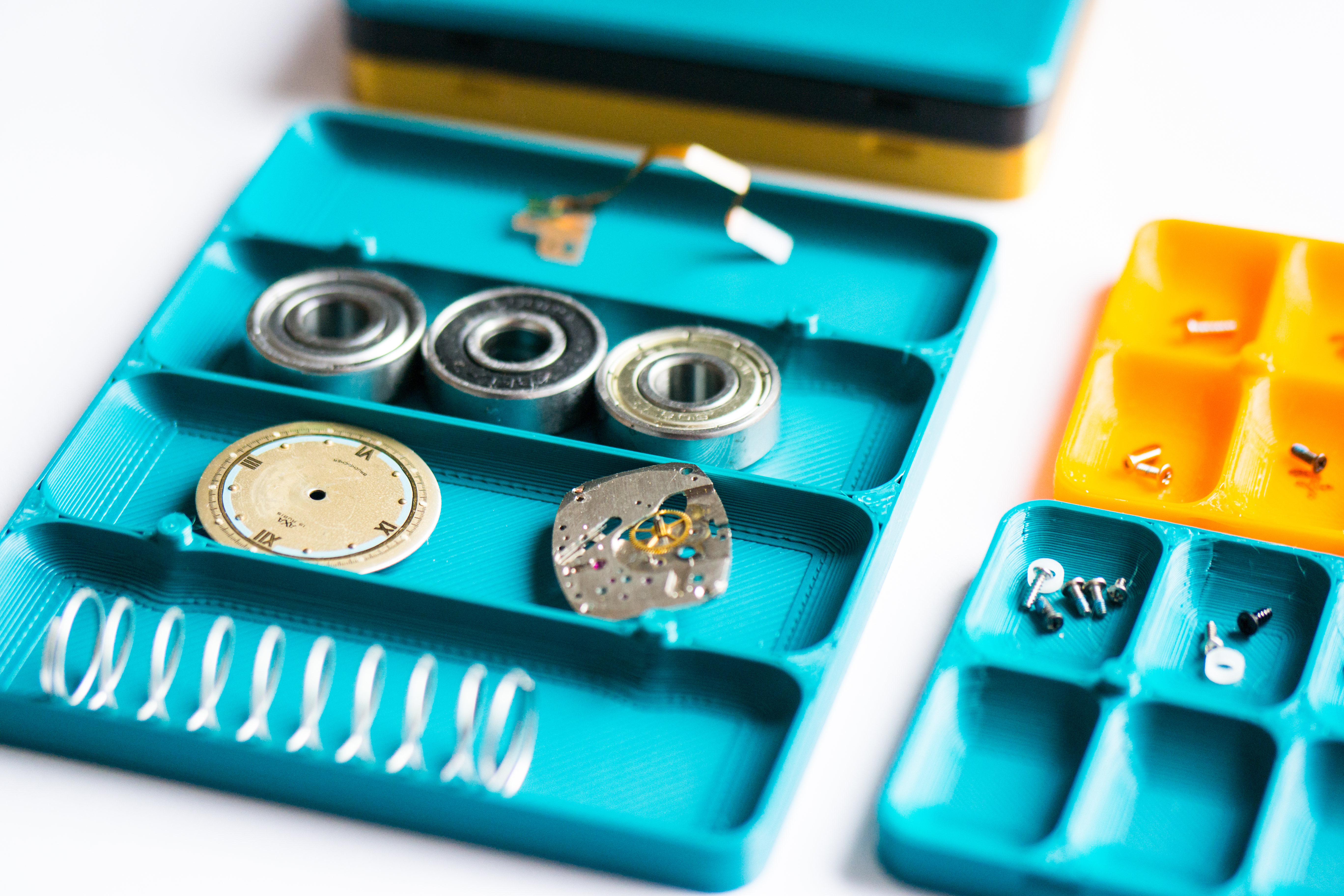 Miniatura 5 do modelo 3D Stackable Screw Tray Box system