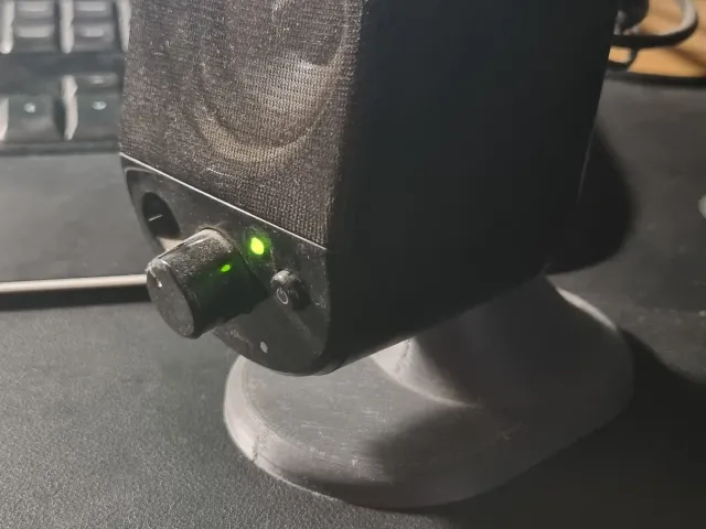 Logitech Speaker stand