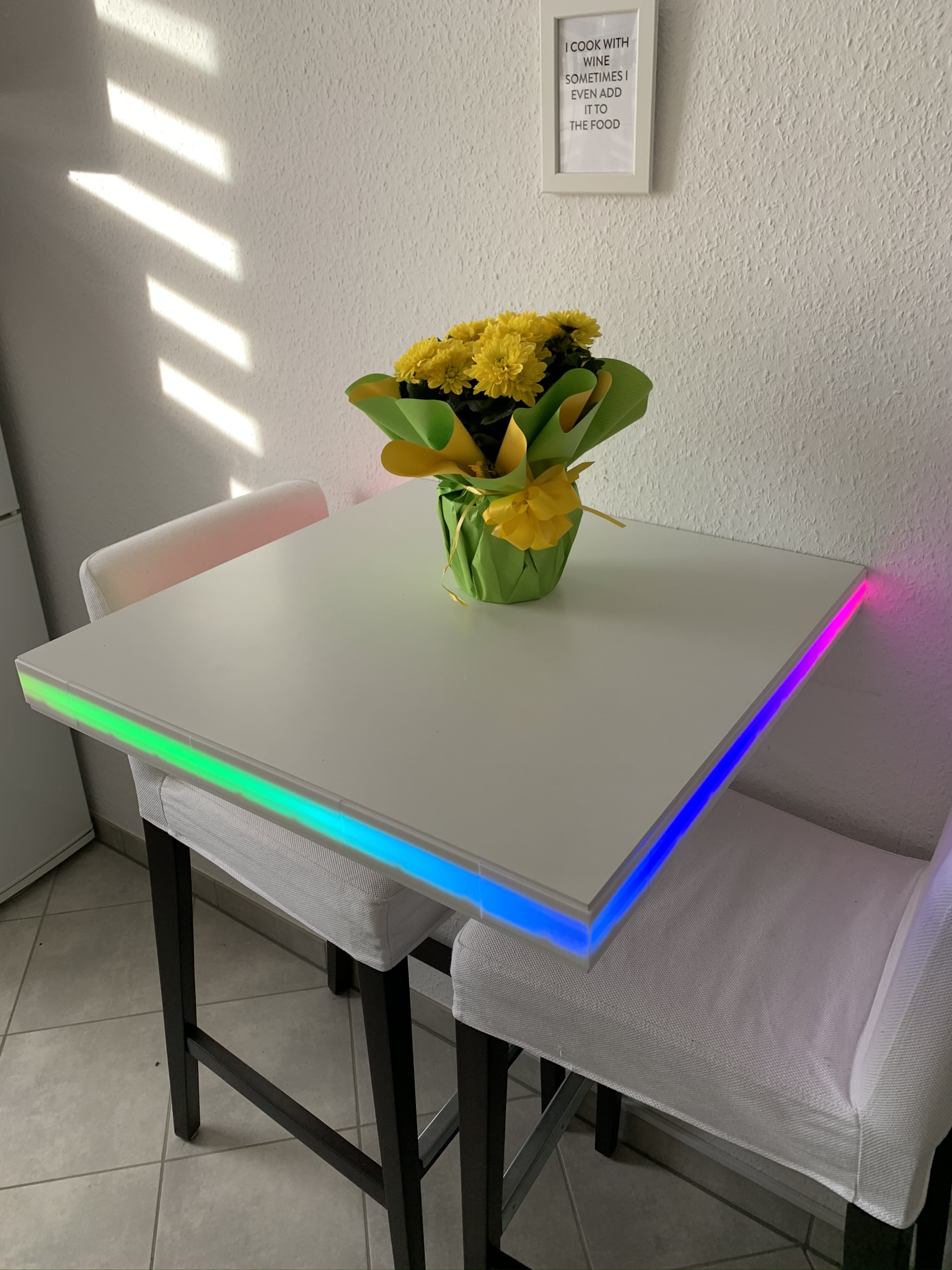 Kitchen table LED-Stripe cover ws2812b