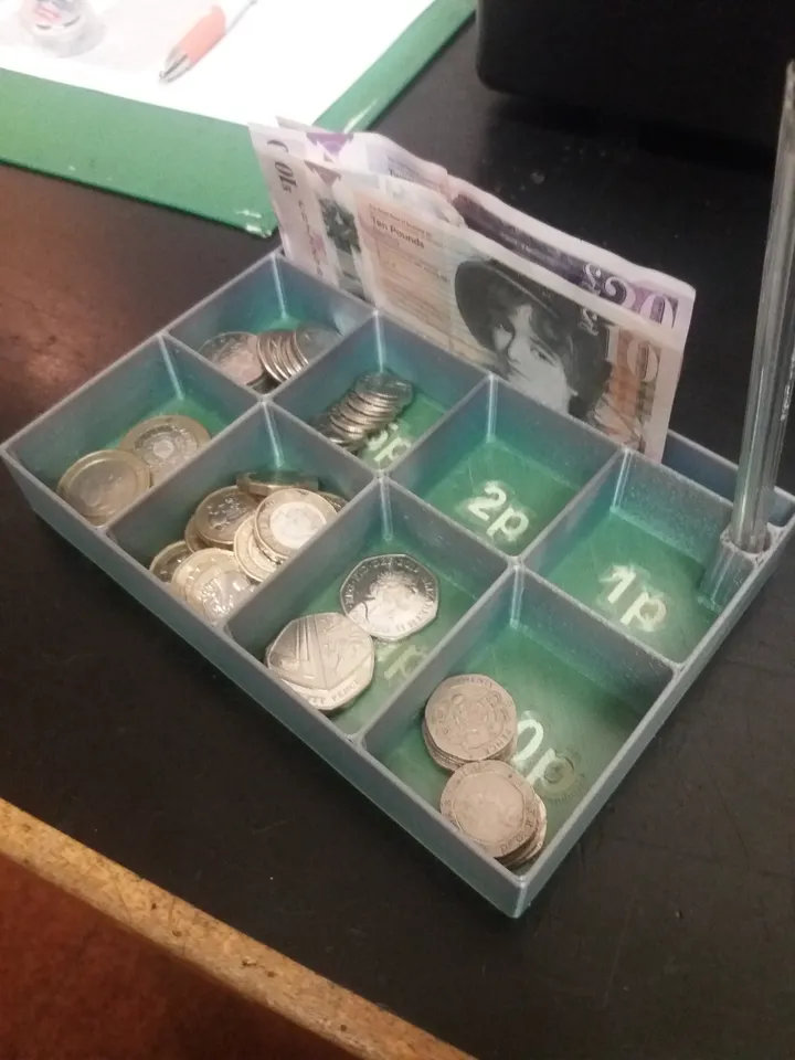 Coin Sorting Tray UK Currency by Sjb1604 Download free STL