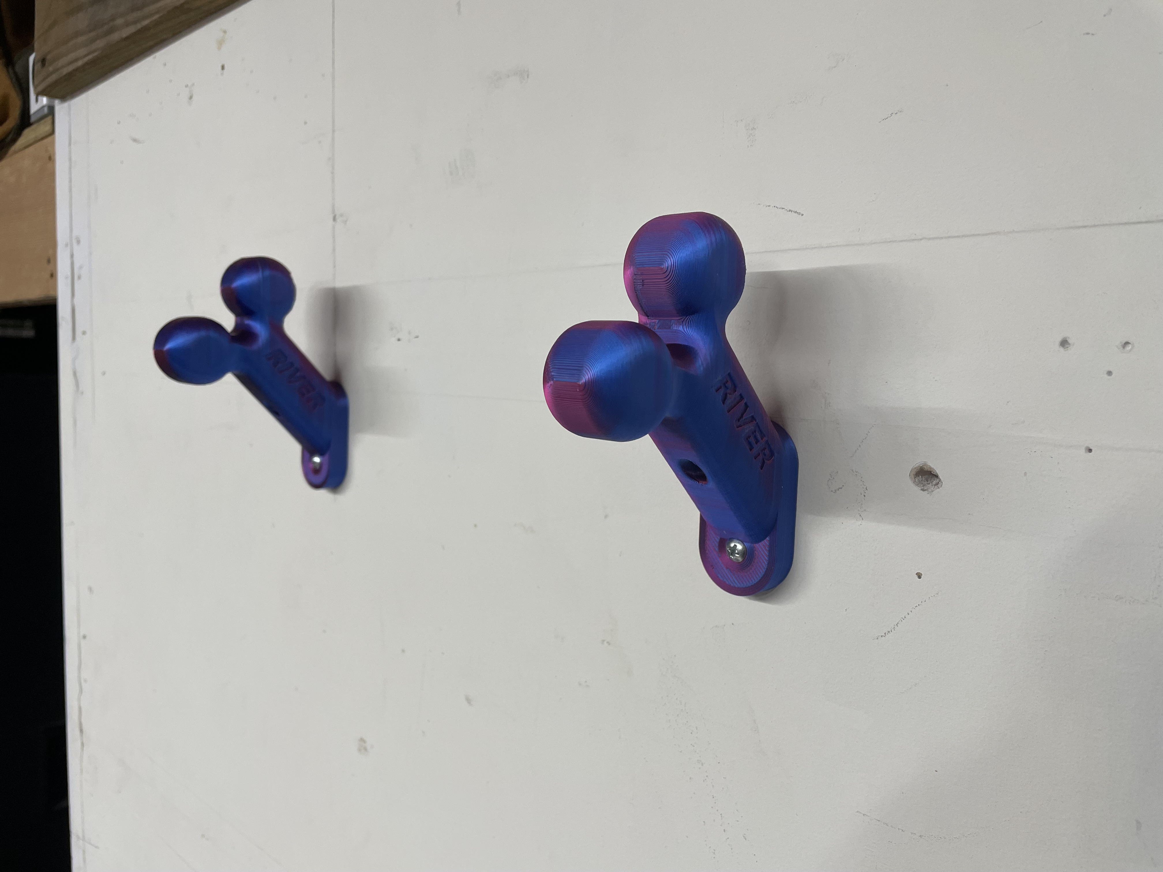 Miniatura 2 do modelo 3D Dog Bone Coat Hook
