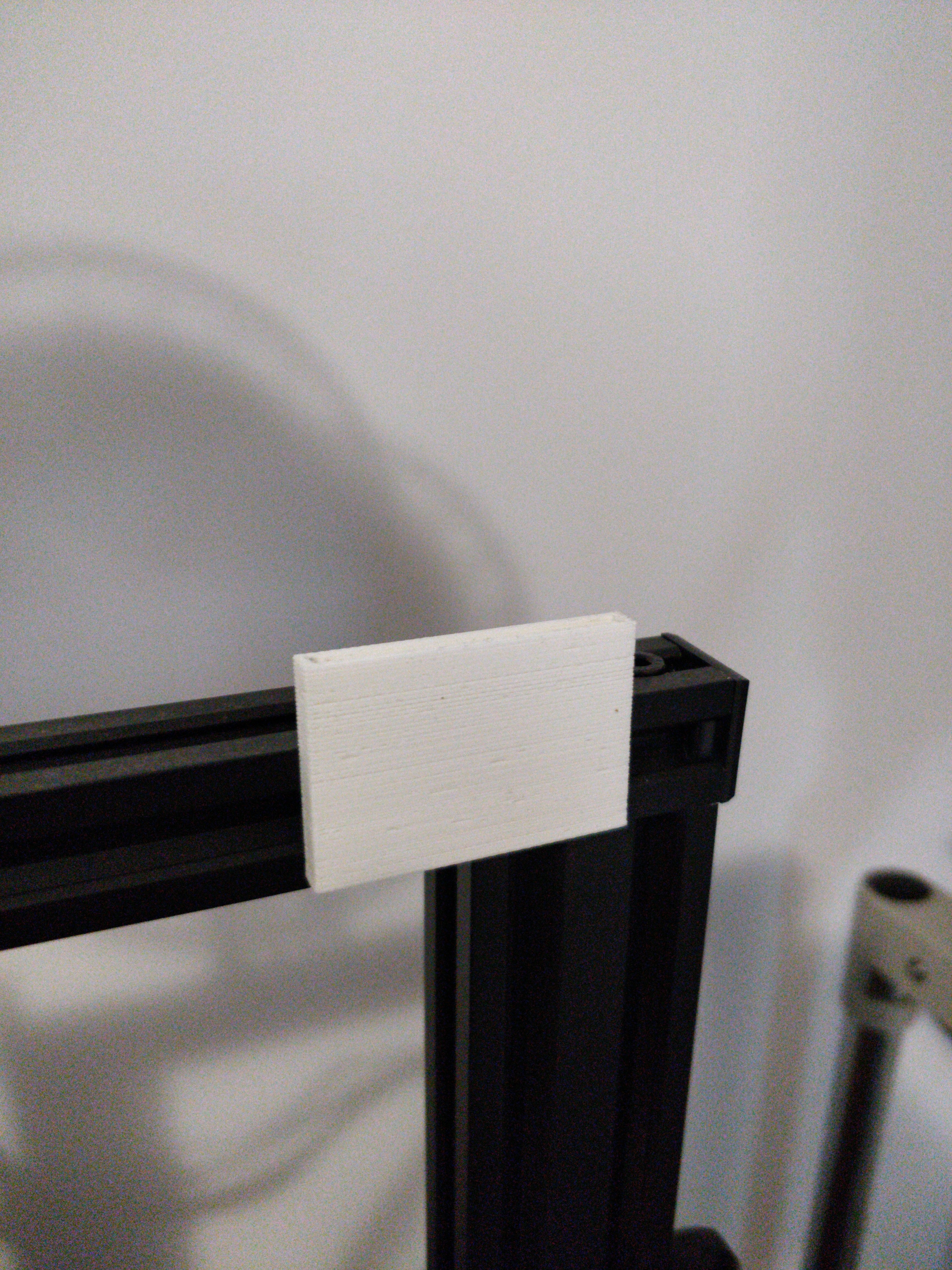Ender 3 2020 v-slot bed scraper holder