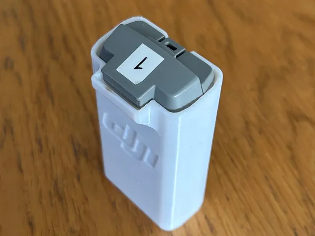 DJI Mini 2 battery pack for trousers belt