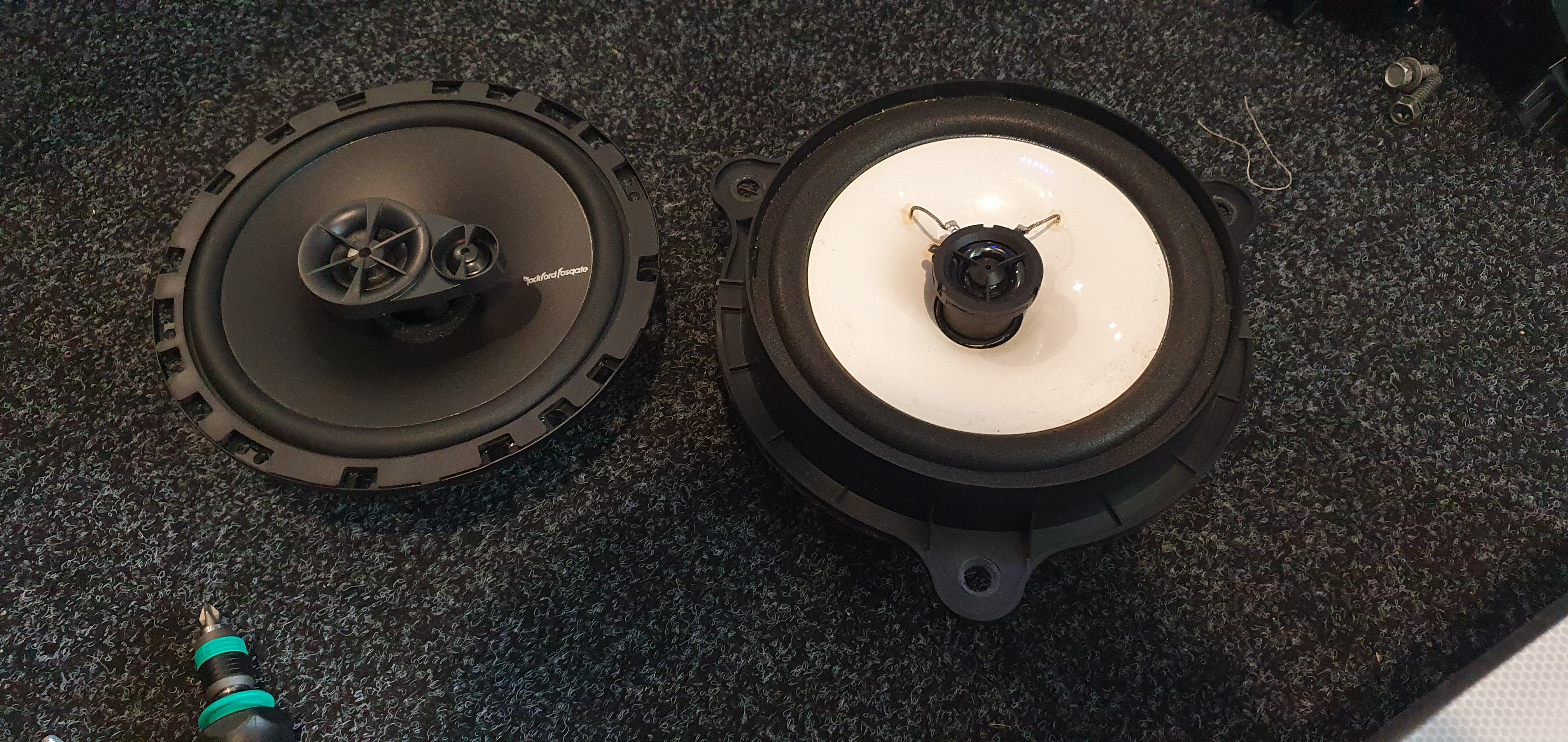 Nissan Leaf Aftermarket speaker adapter