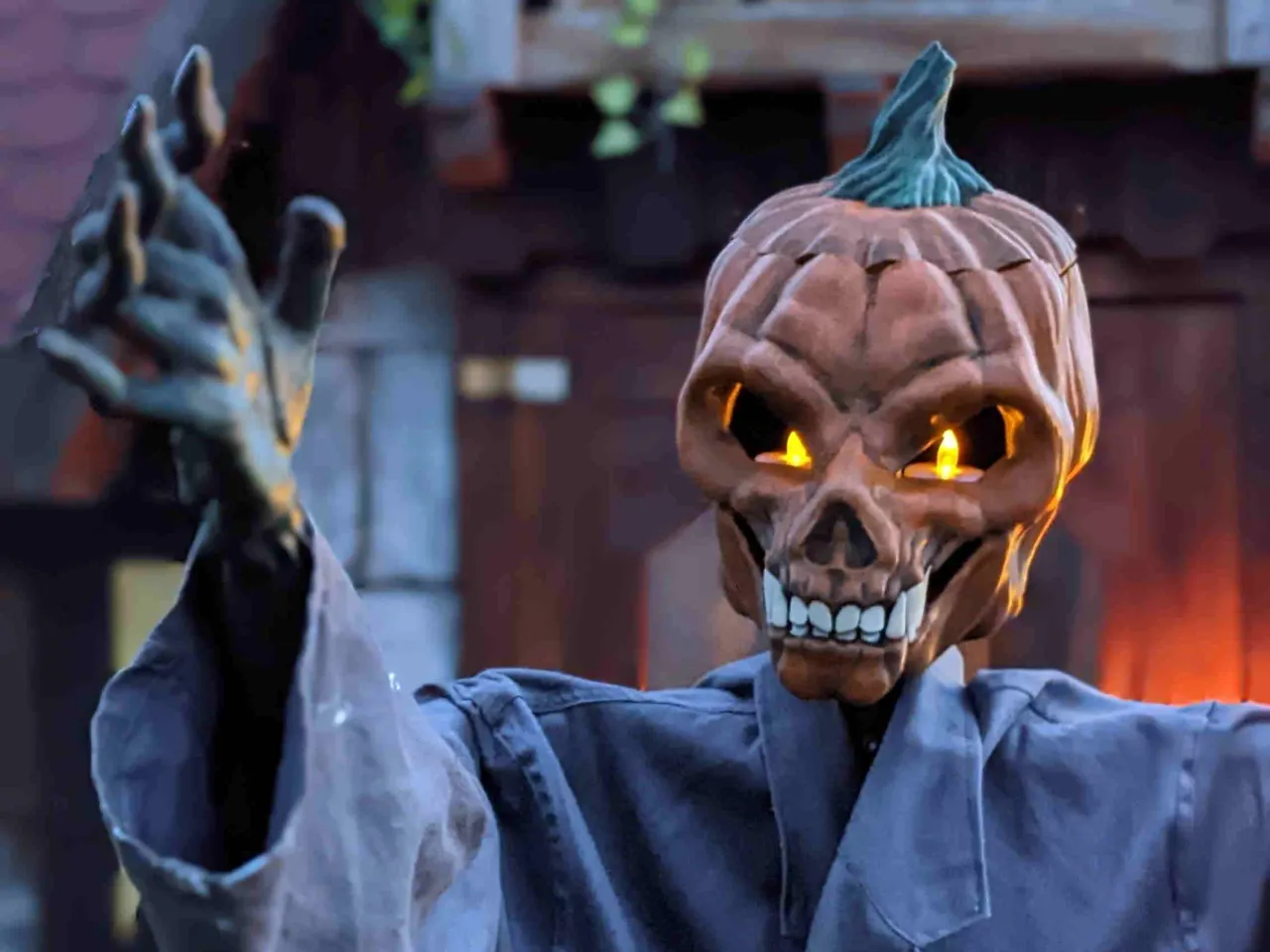 Unique 3D Model of a Spooky Pumpkin Mask for Halloween