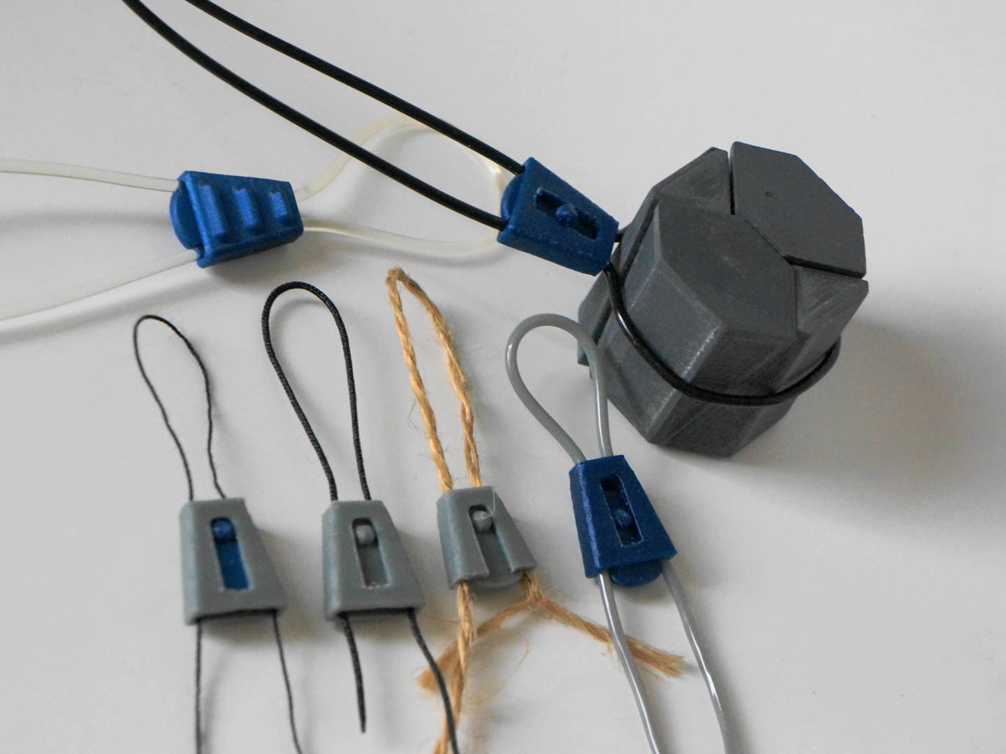 Miniatura 5 do modelo 3D Cord lock