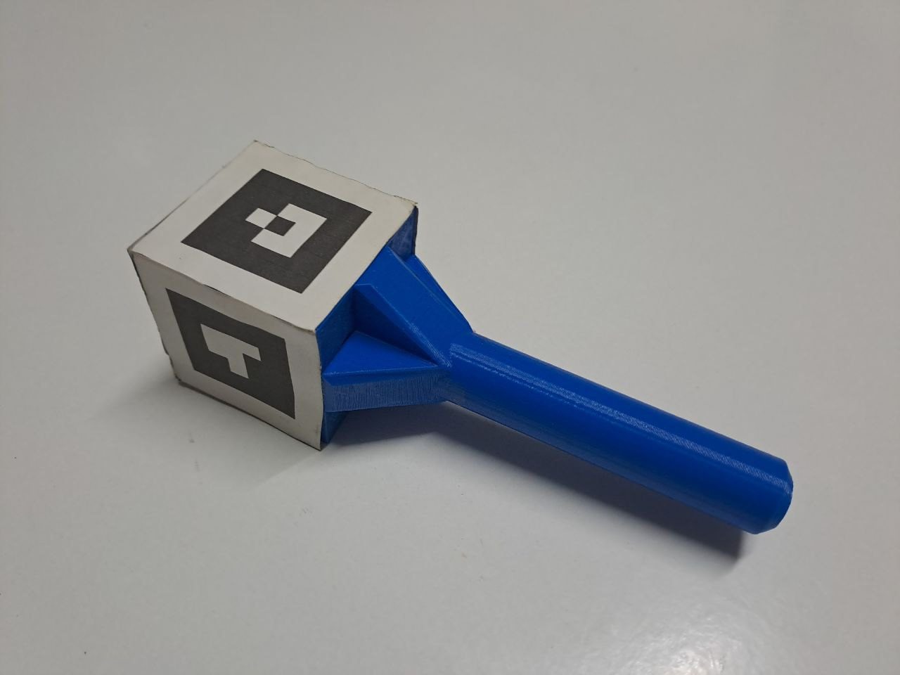ArUco 3D tag cube handle