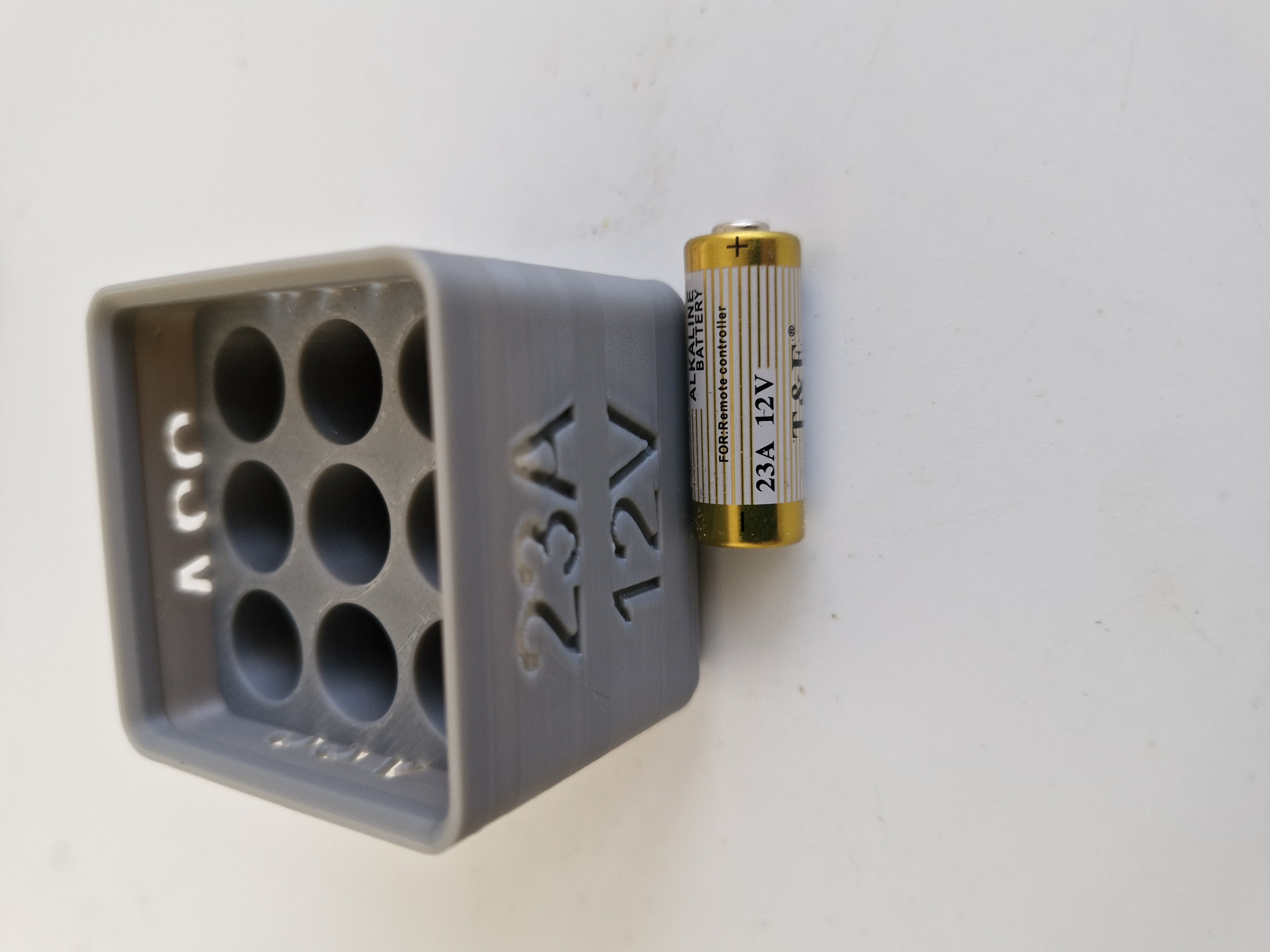 Gridfinity stackable batterystorage (A23 12V) — thumbnail 3