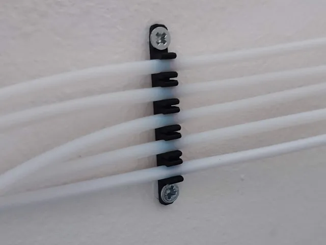 Parametric PTFE tube wall clip