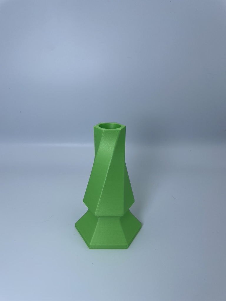 Spiral Candle Holder – Decorative Interior Accent