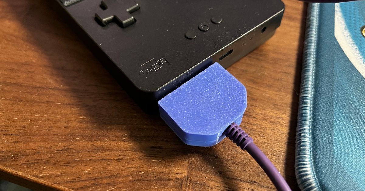 PSA: you can easily remove the clips on a Gamecube-GBA link
