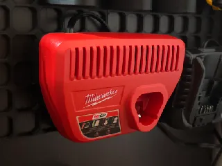 Milwaukee M12 Charger openGrid Mount