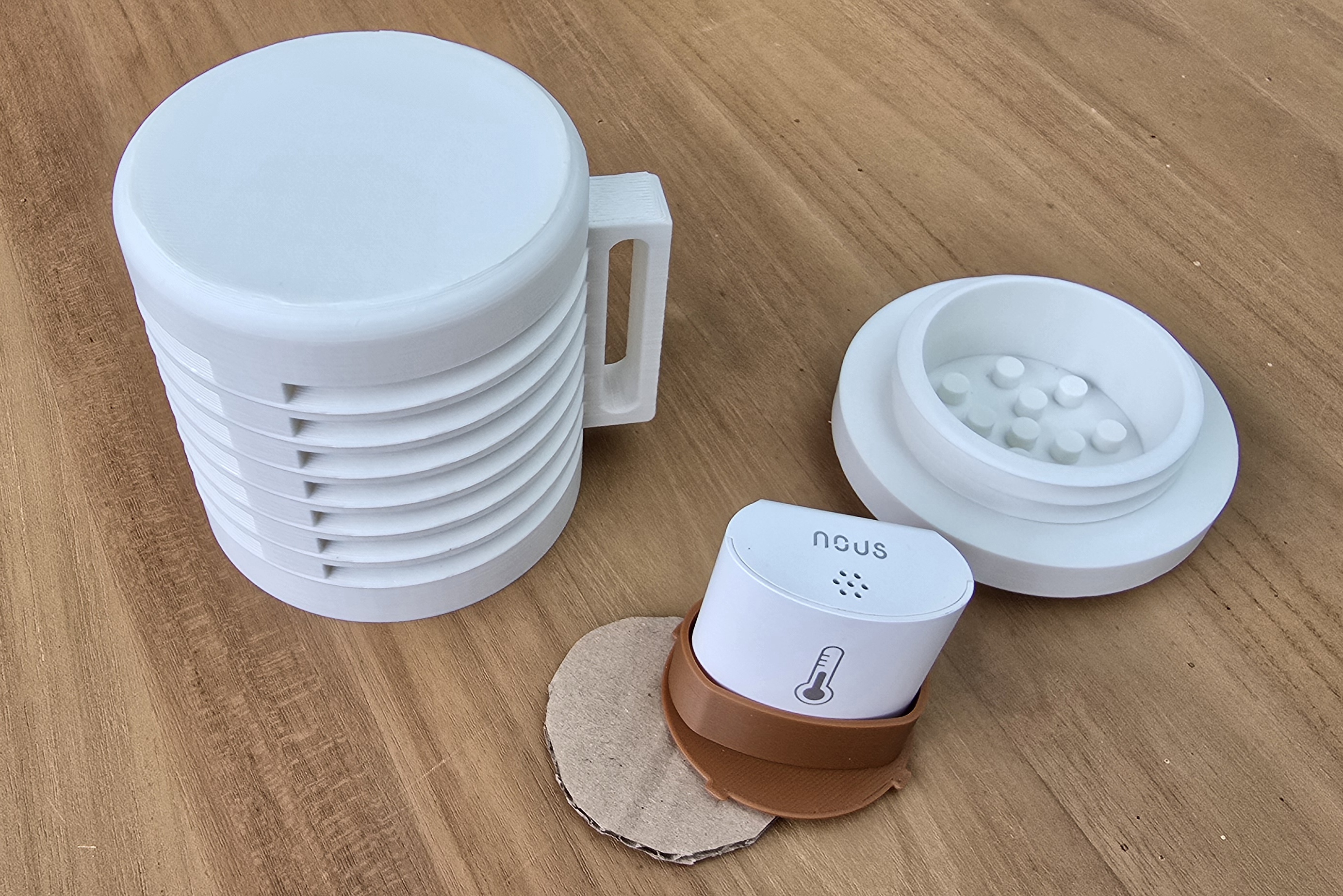 Outer box for temperature probe (home automation)