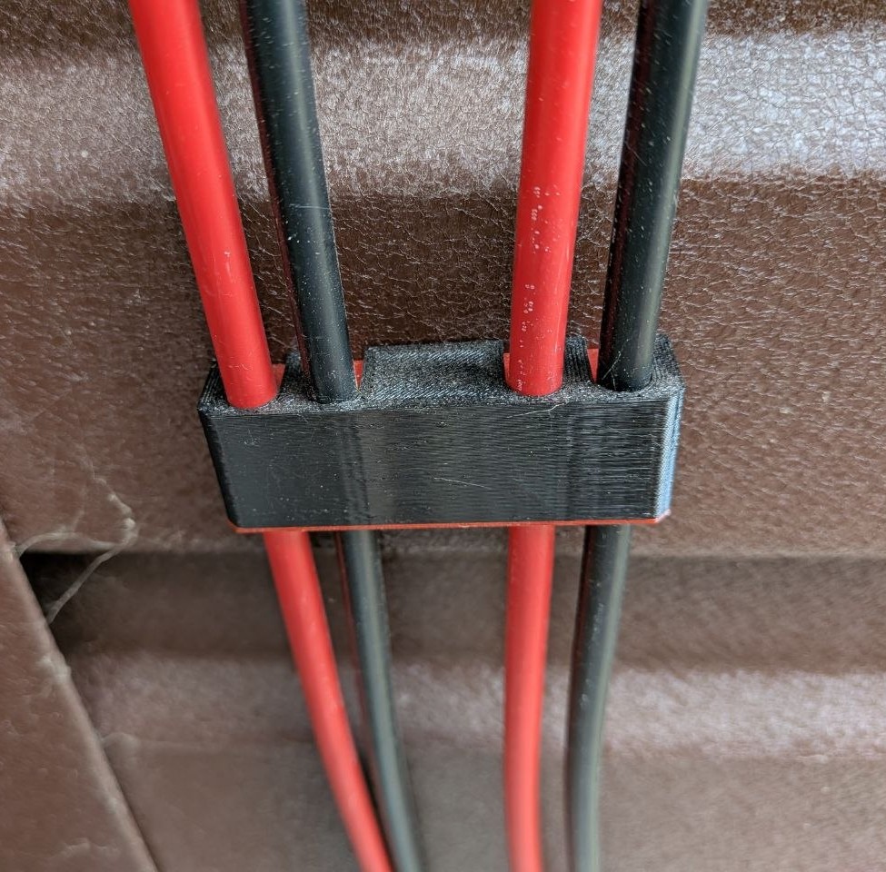 6mm^2 solar cables clip