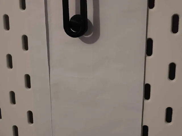 SKADIS wall mount Clip for papers with tigther grip onto Skadis board