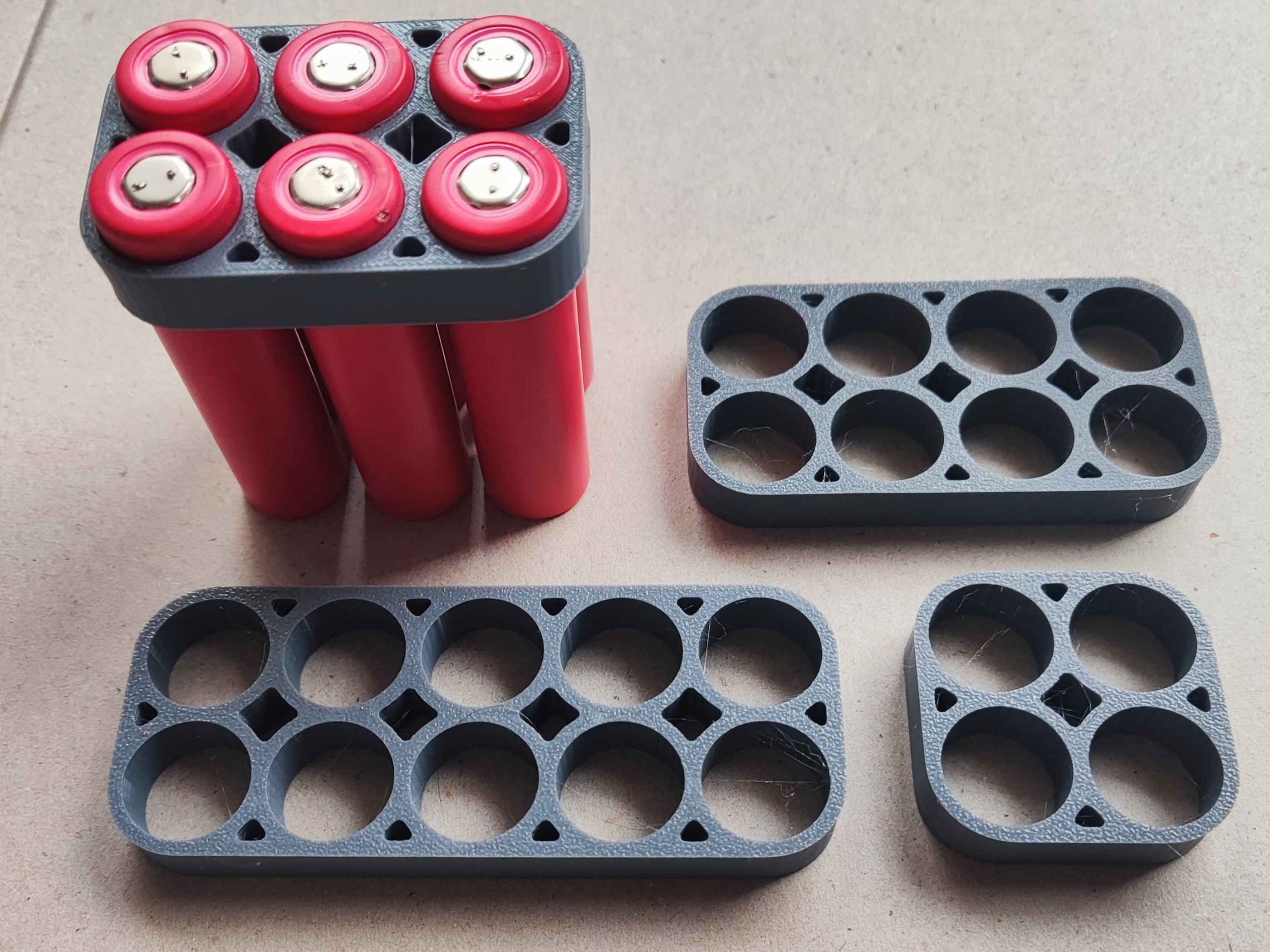 18650 Double Row Holder Set | Wire Channels (4-12 Cells)