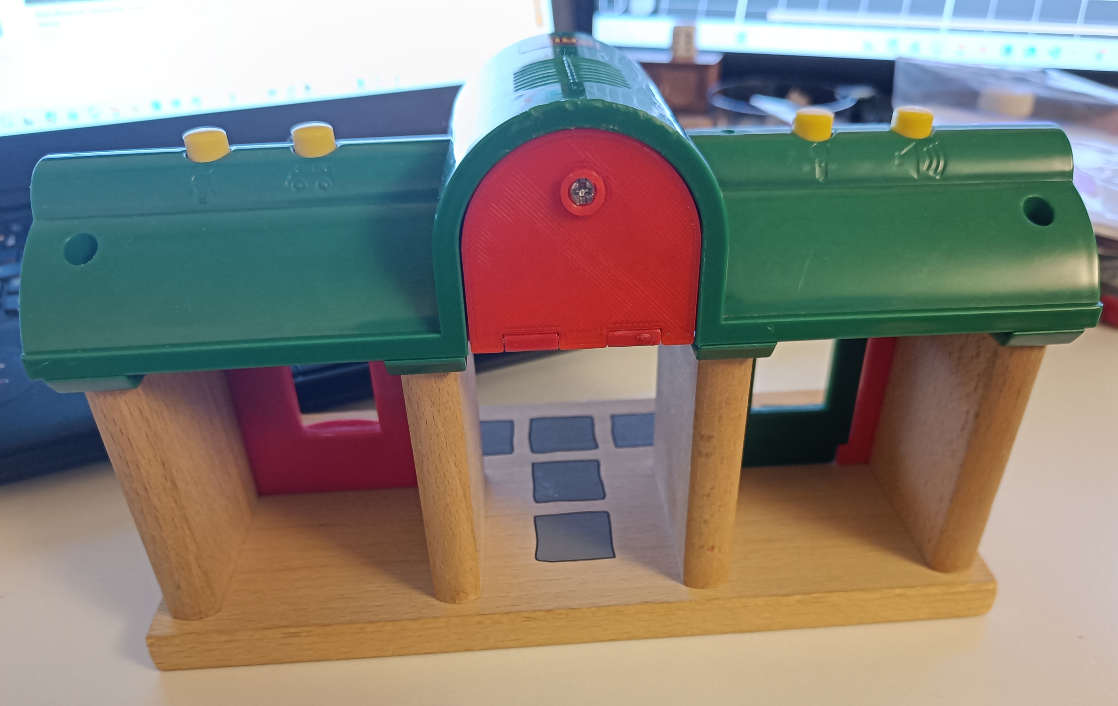 Brio Train station 33578 battery cover