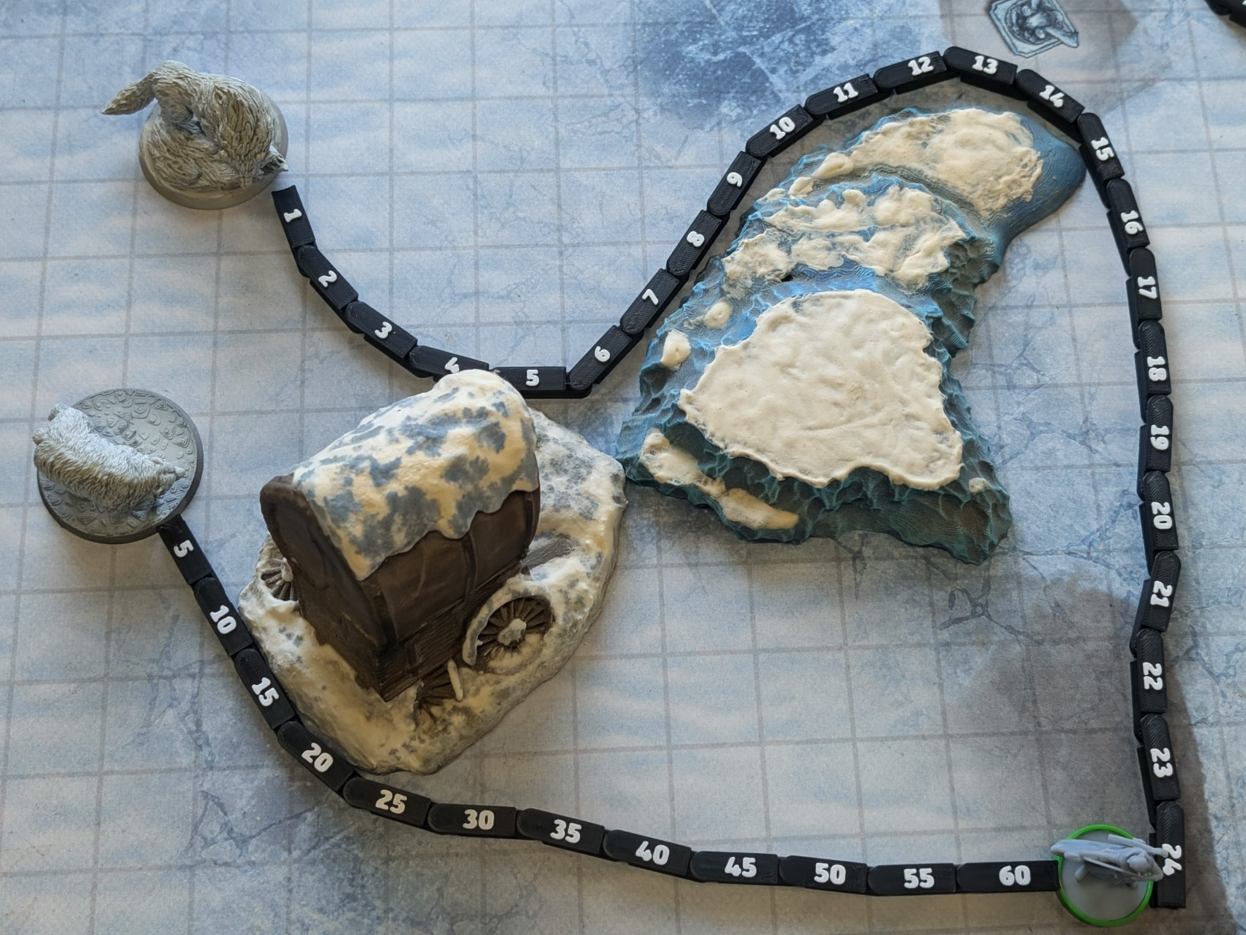 Flexible rulers for tabletop gaming