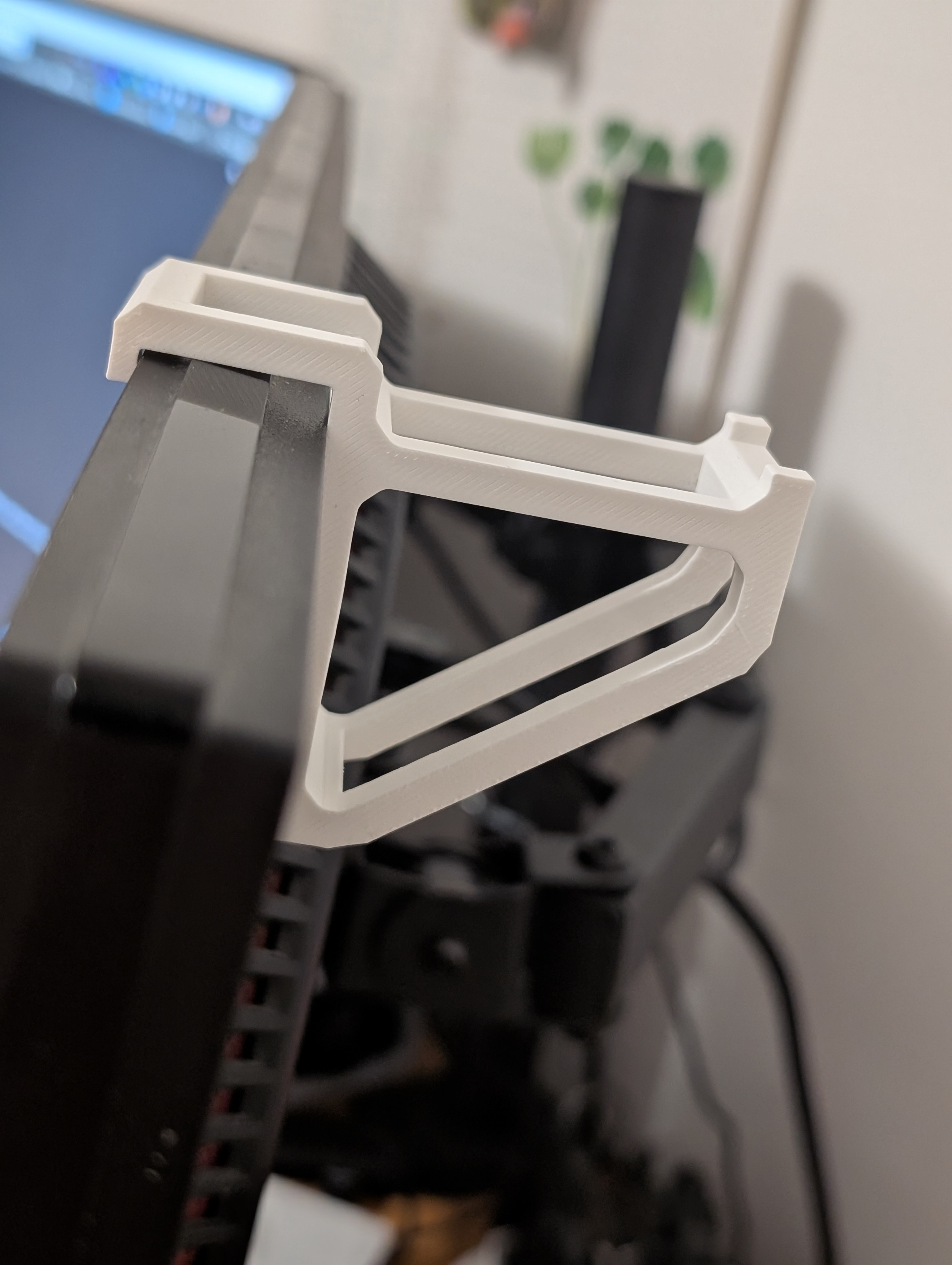 LG Ultragear Headphone holder