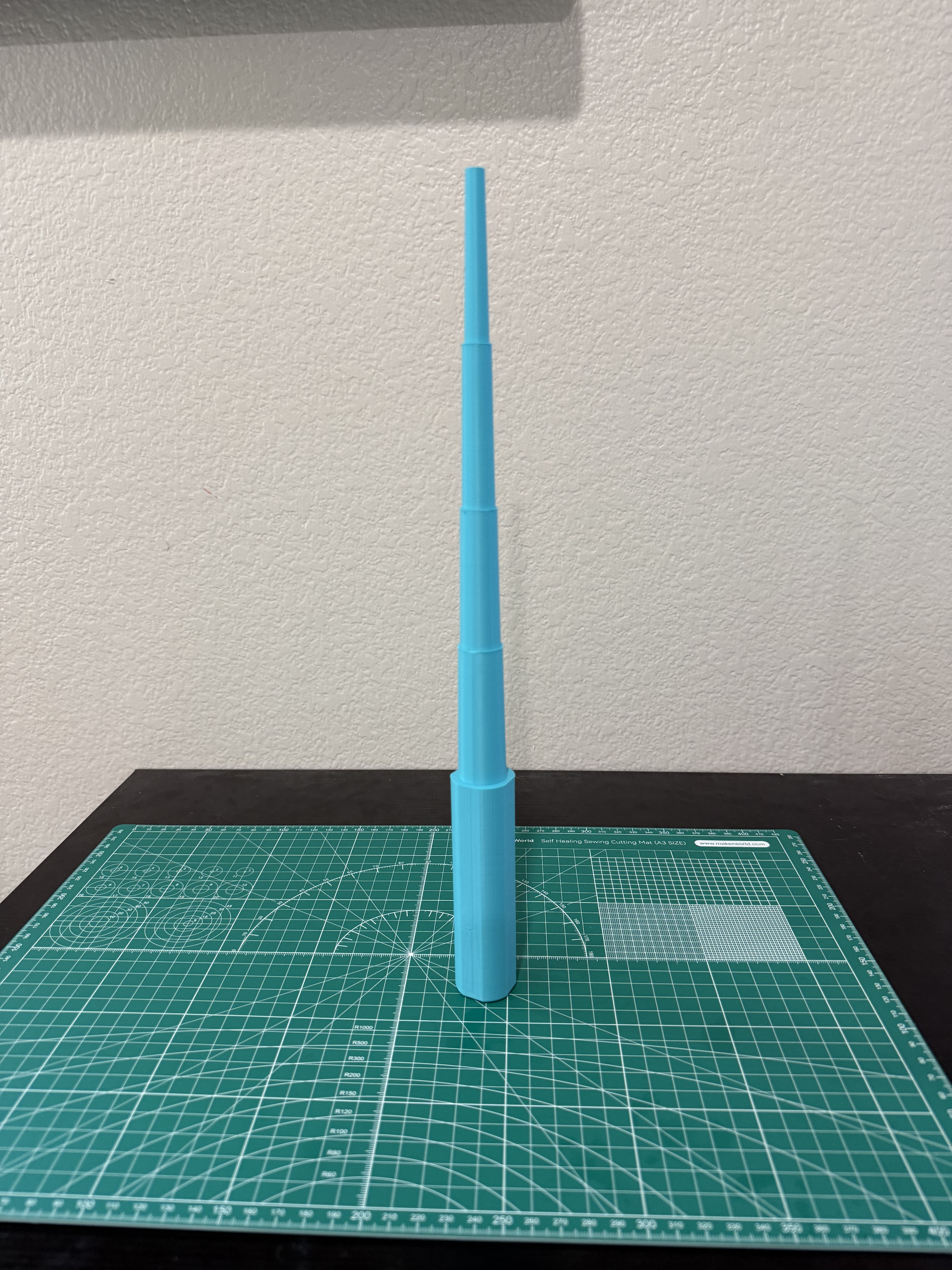 Miniatura 4 do modelo 3D collapsing sword