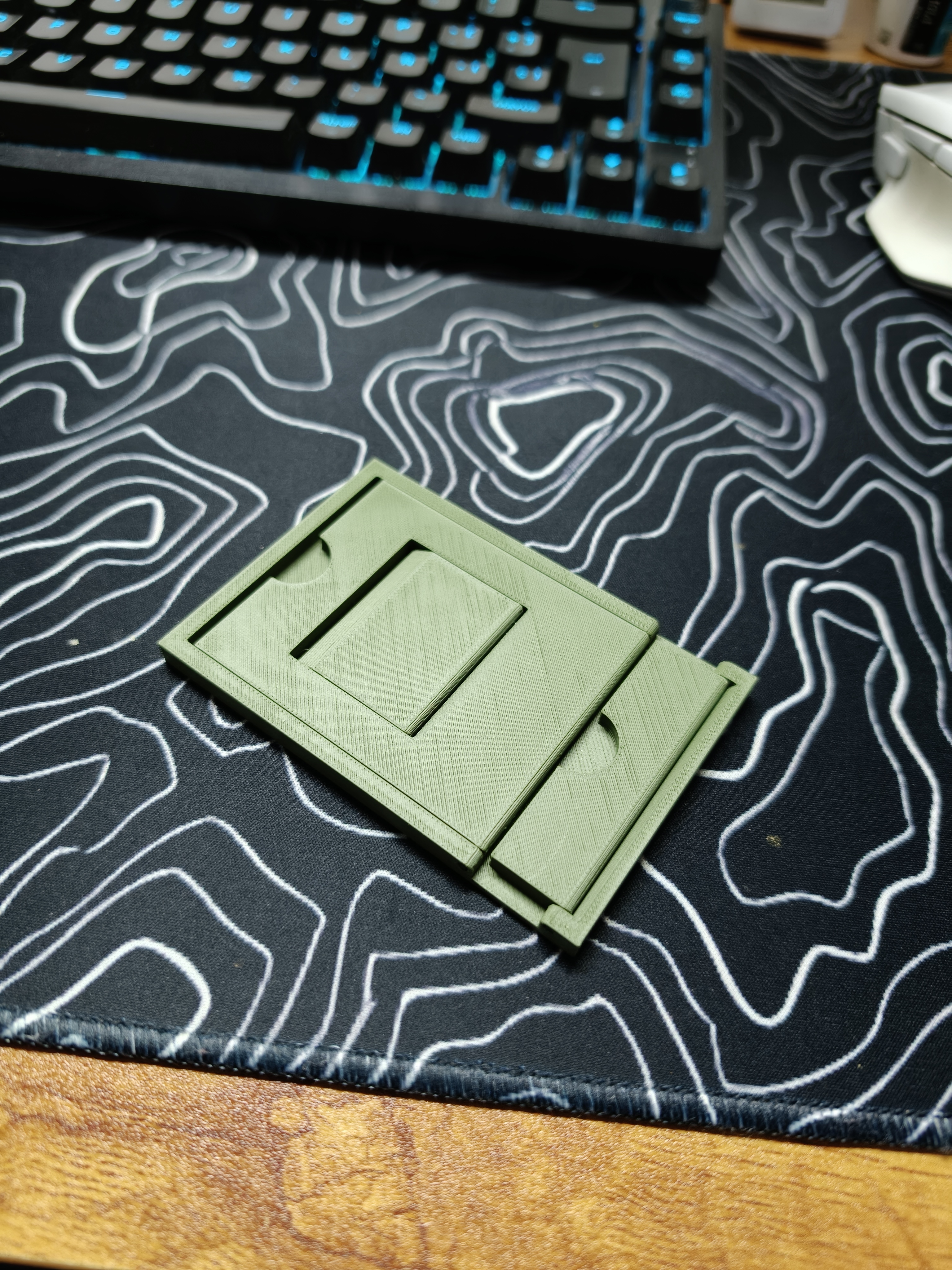 Steam deck foldable holder