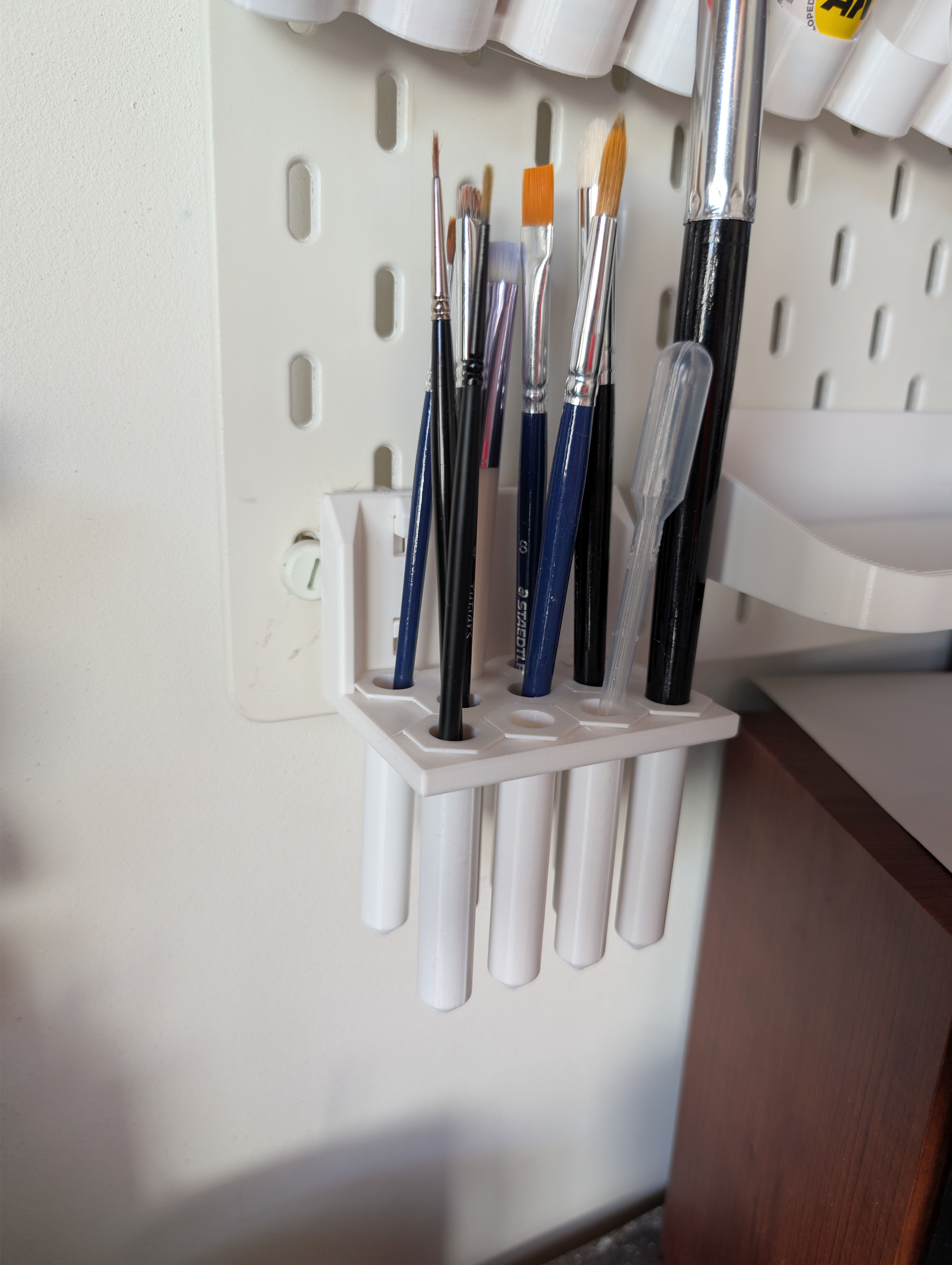 Skadis half size paint brush holder