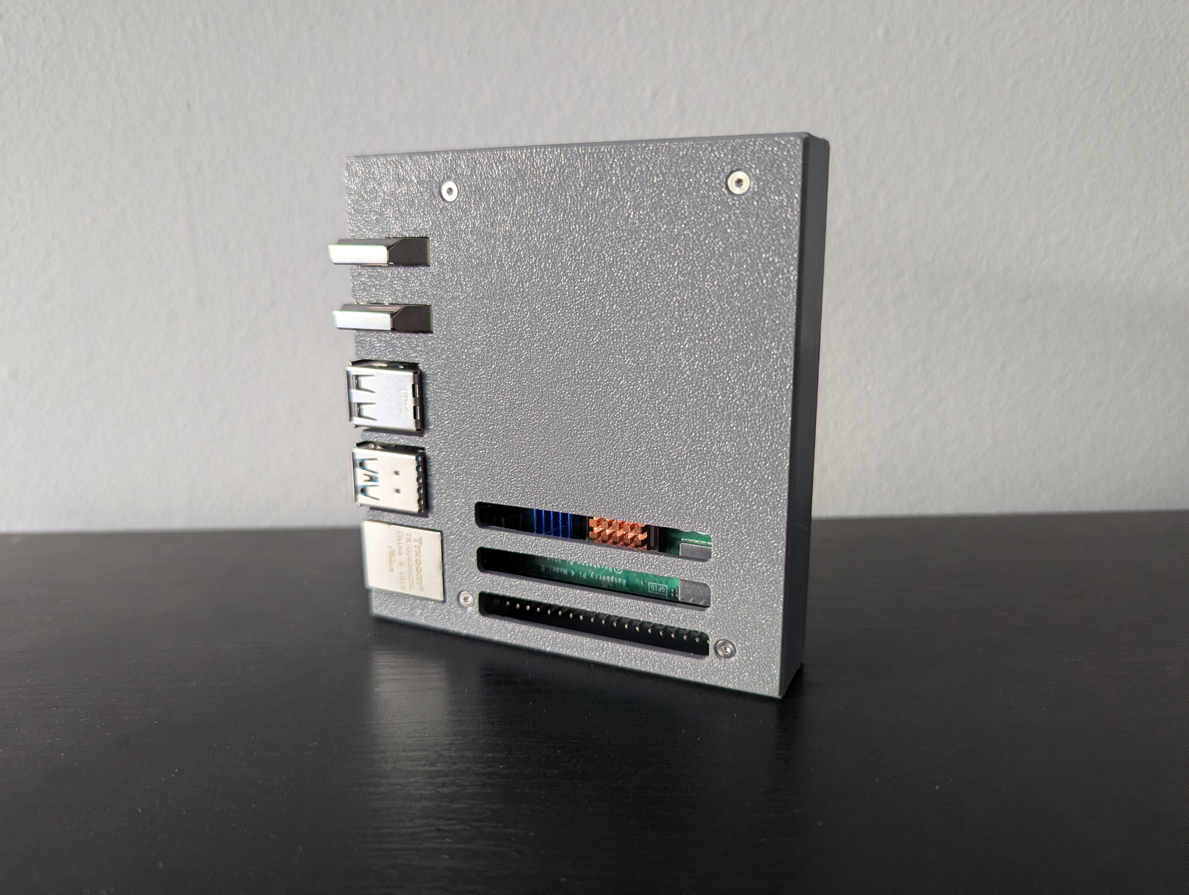 Raspberry Pi 4B & Waveshare HDMI Adapter Case — miniatura 2