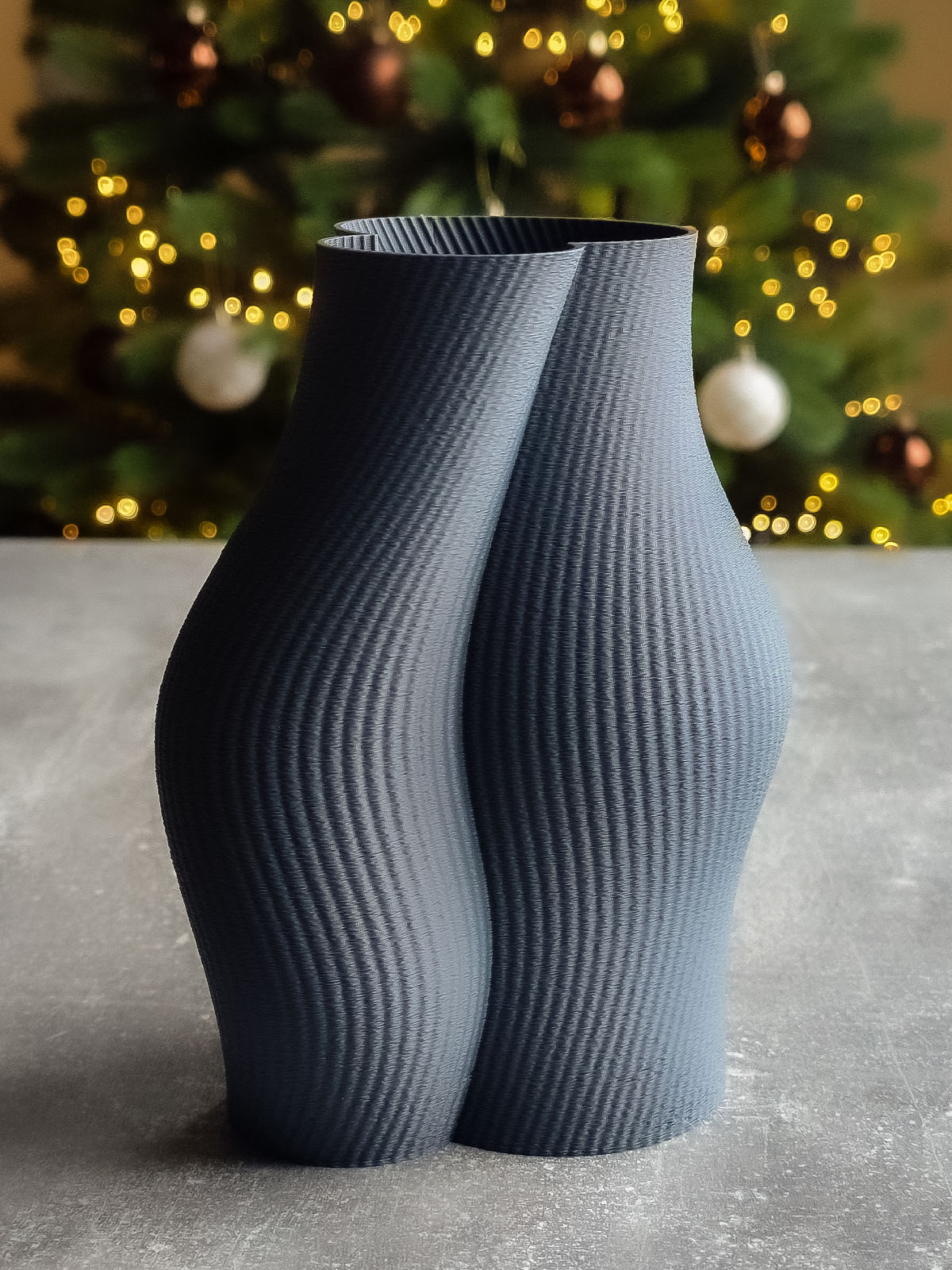 Moderne, gerippte Designvase Deko Vase