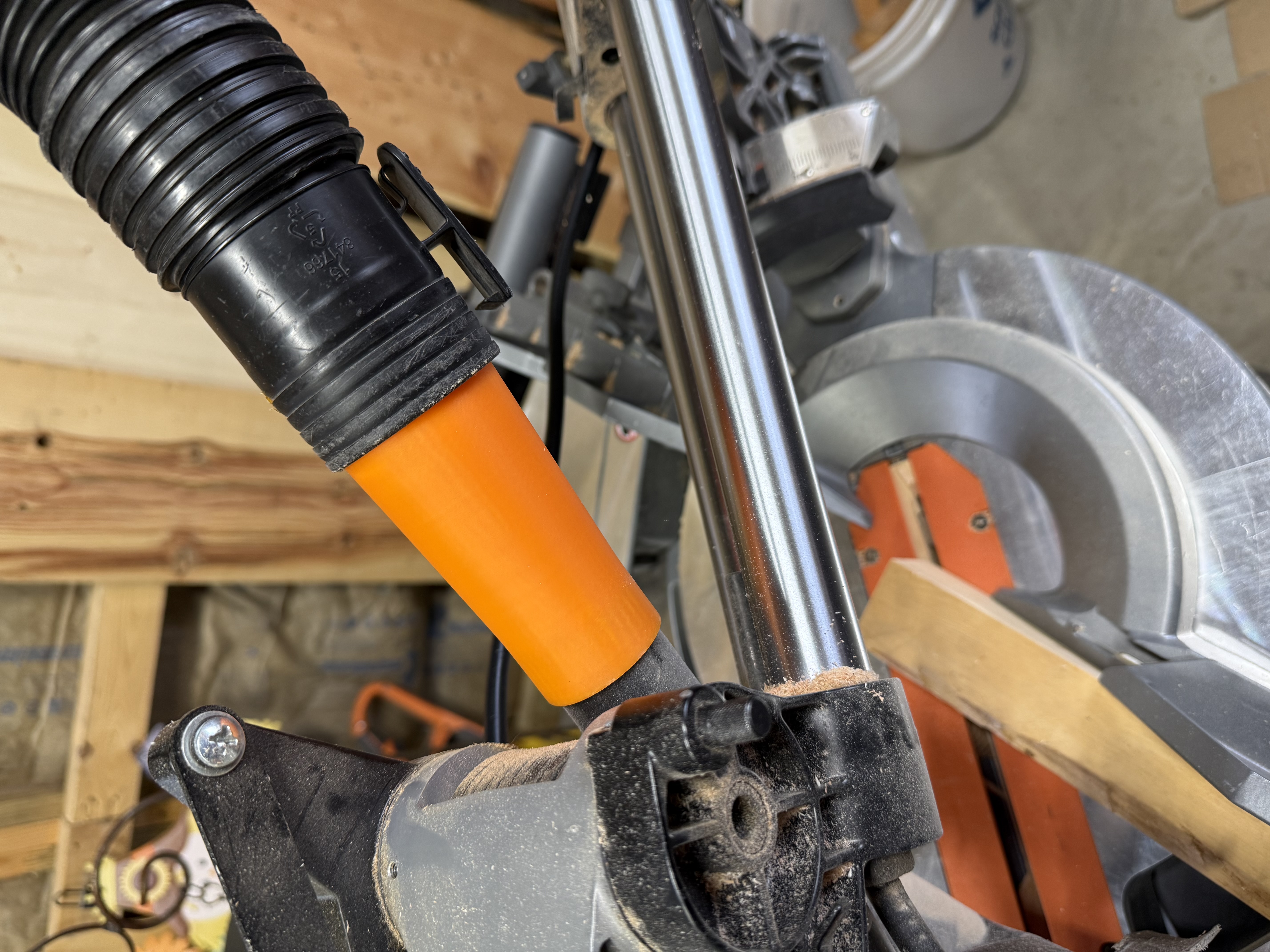 Miter saw dust adapter