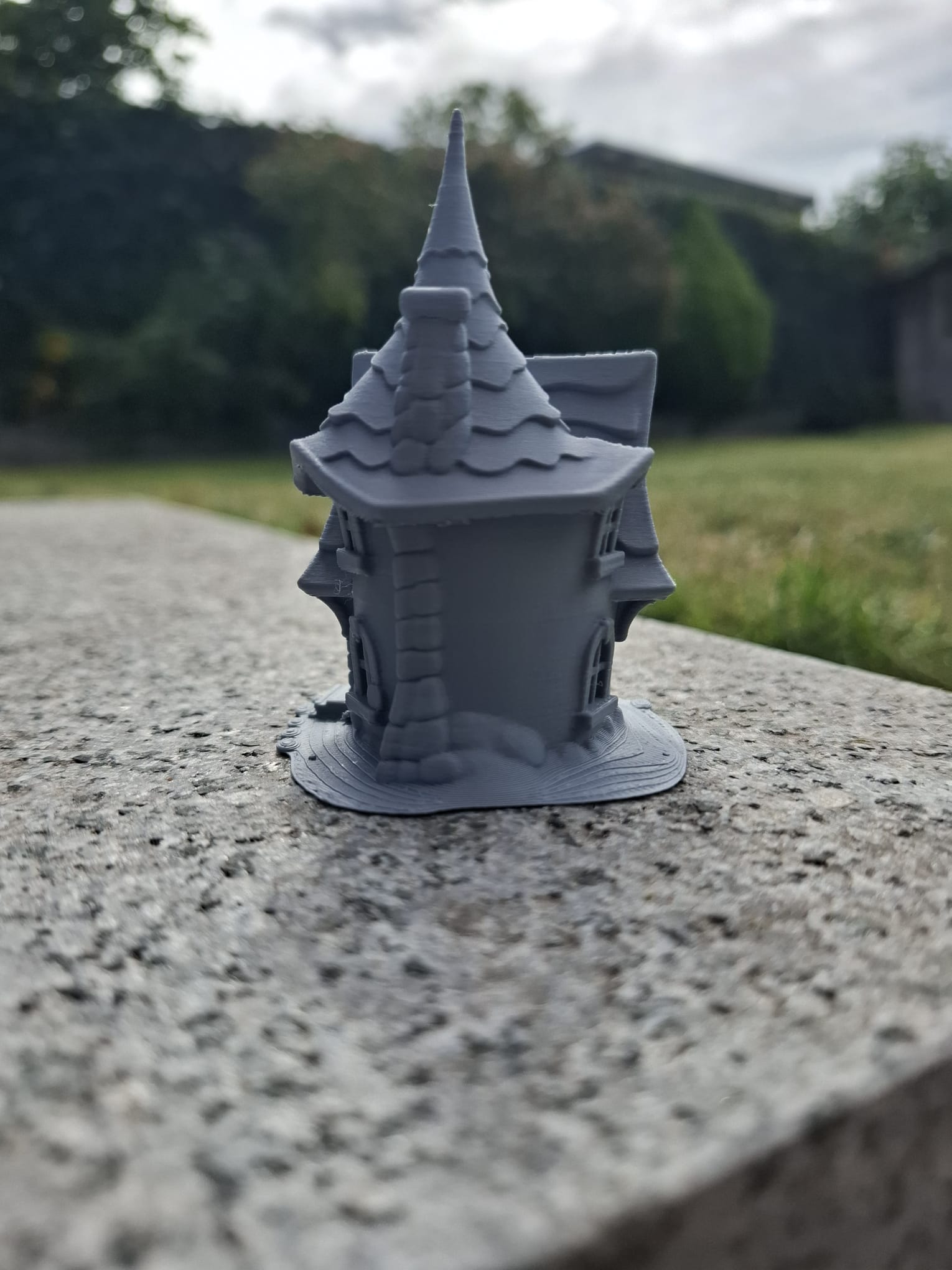 Witchy Willow Cottage — thumbnail 2