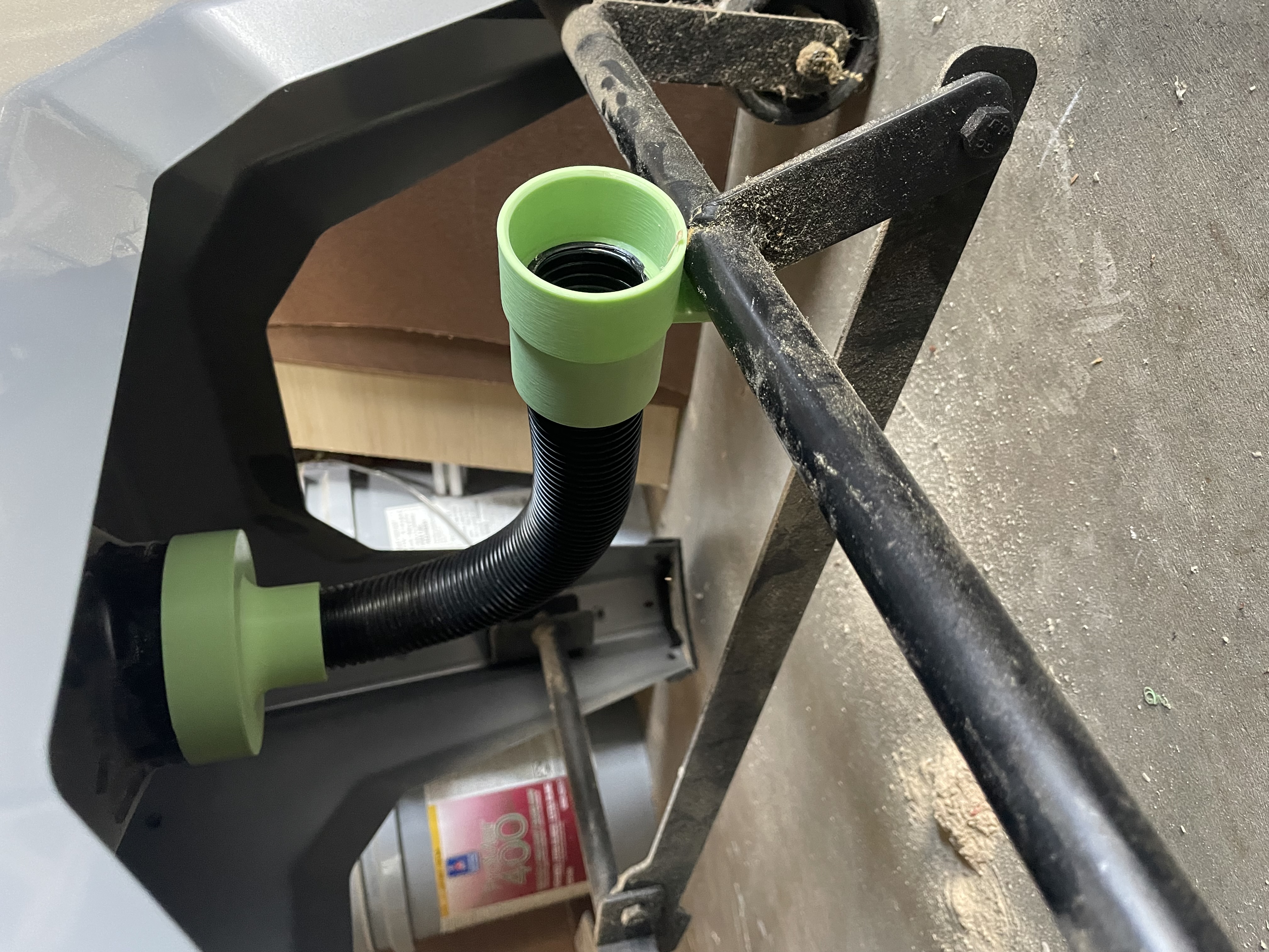 Ridgid Table Saw, 1-1/4" Vacuum Hose Adapter