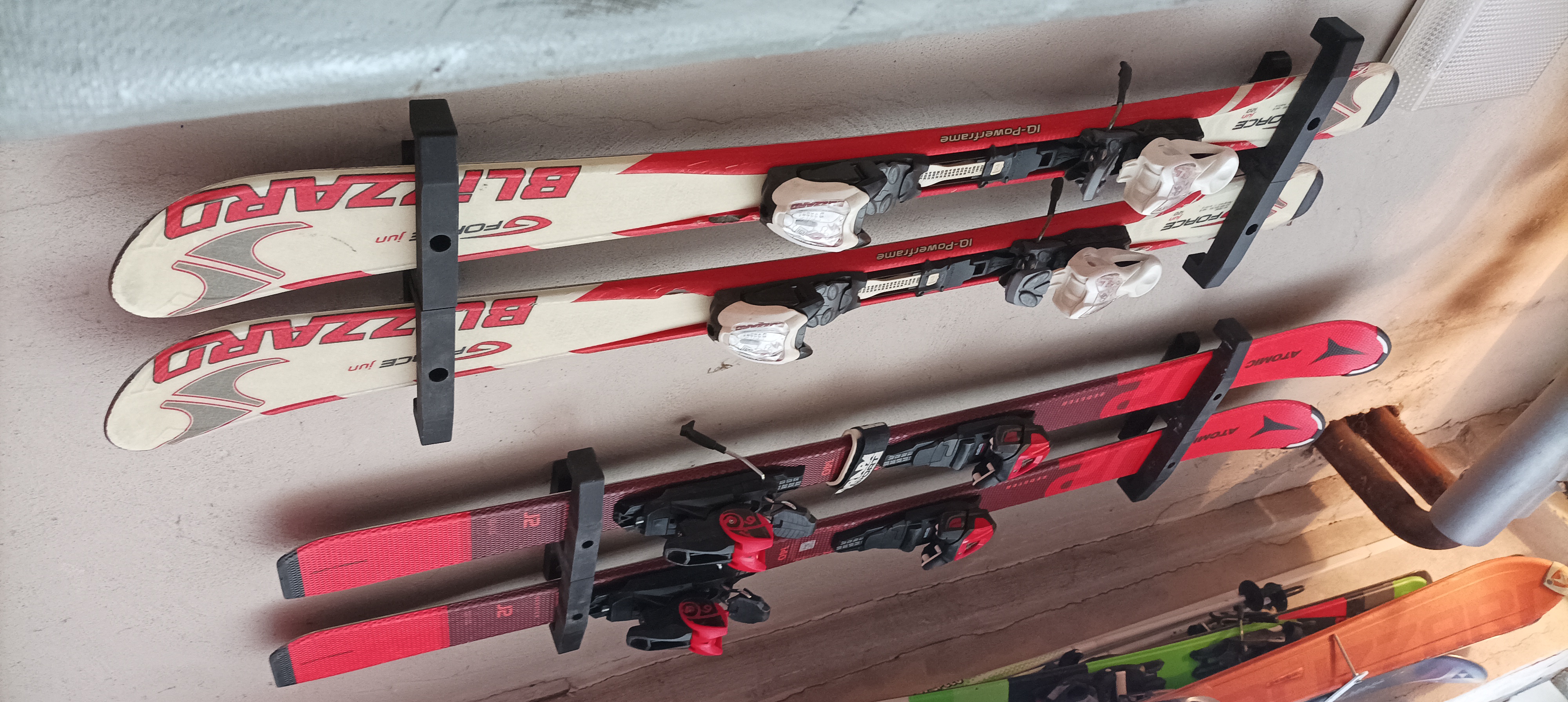 Miniatura 2 do modelo 3D Ski holder - ceiling mounted