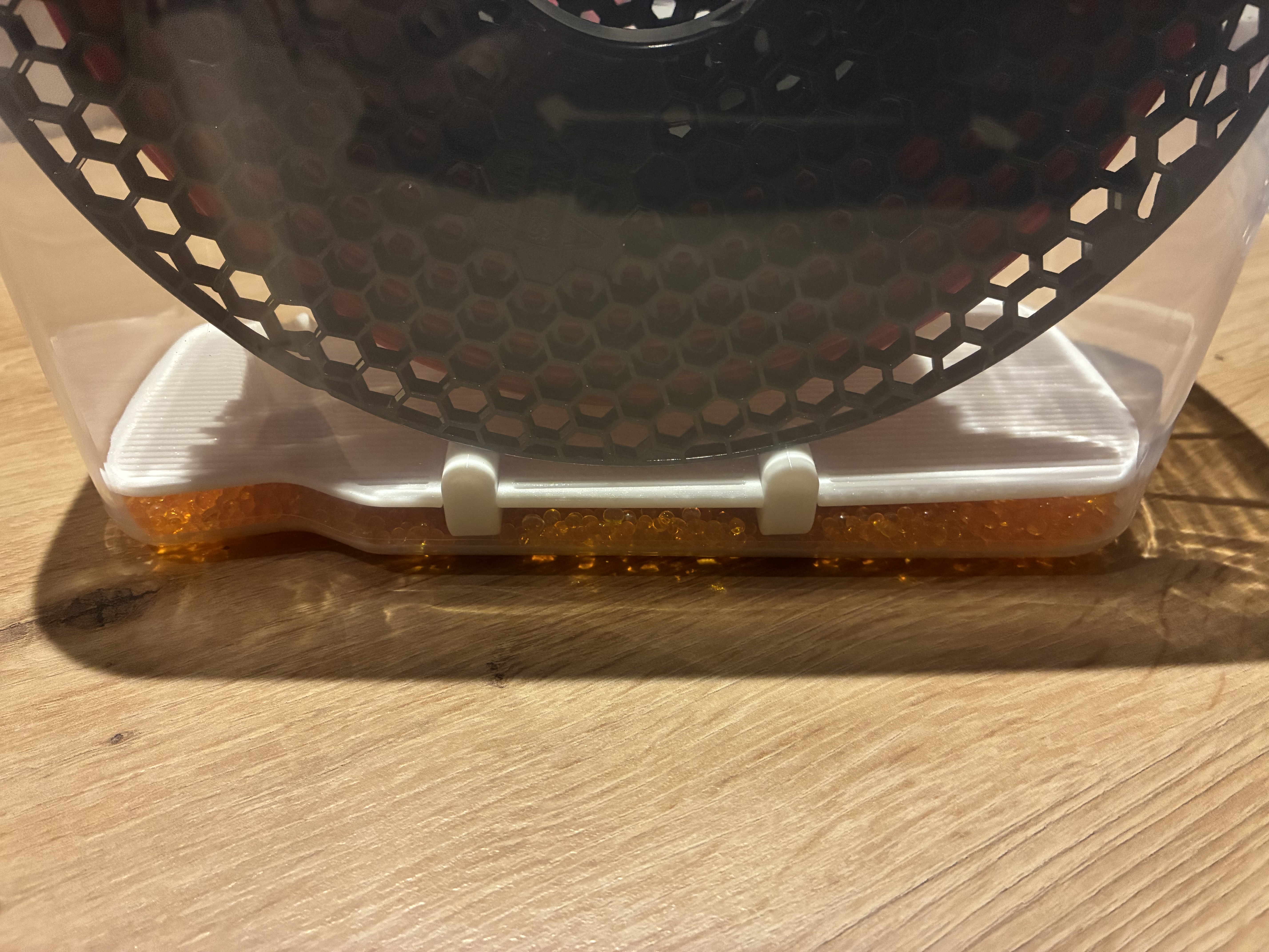 Filament Spool Stand with a Separation Floor for a Muesli Box