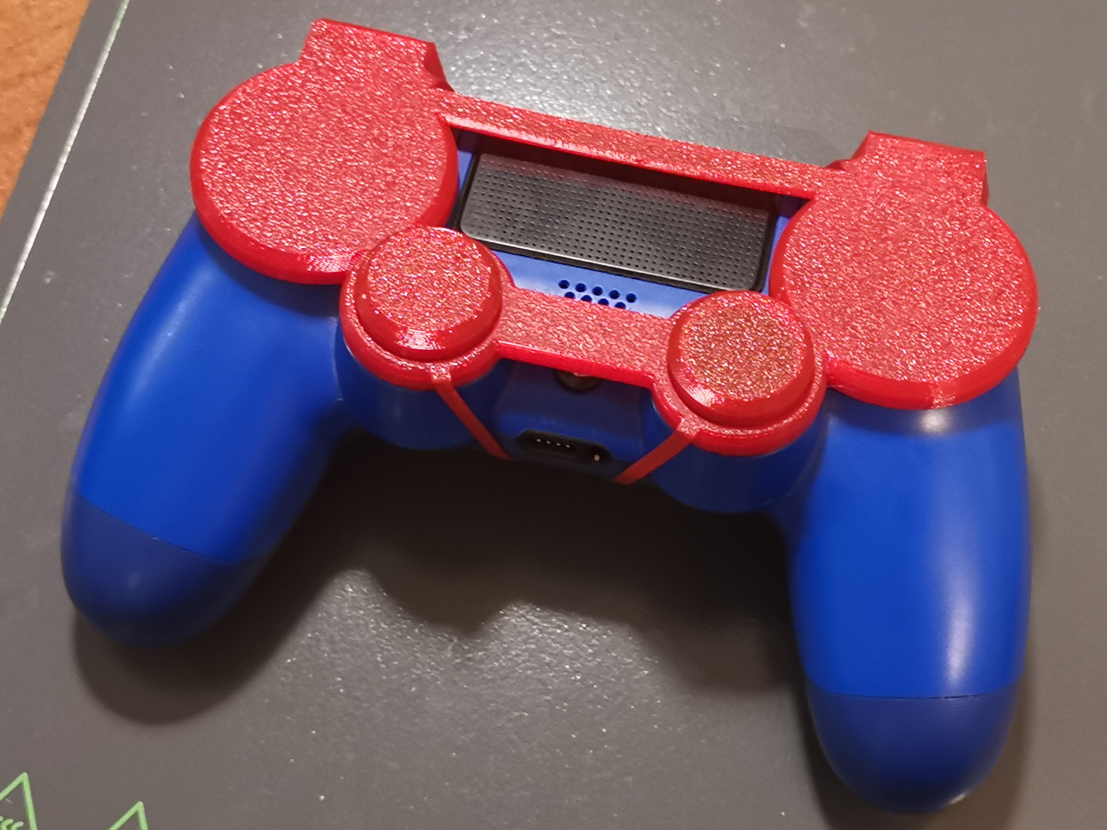 Travel Protector / Case for PS4 Controller Dualshock 4