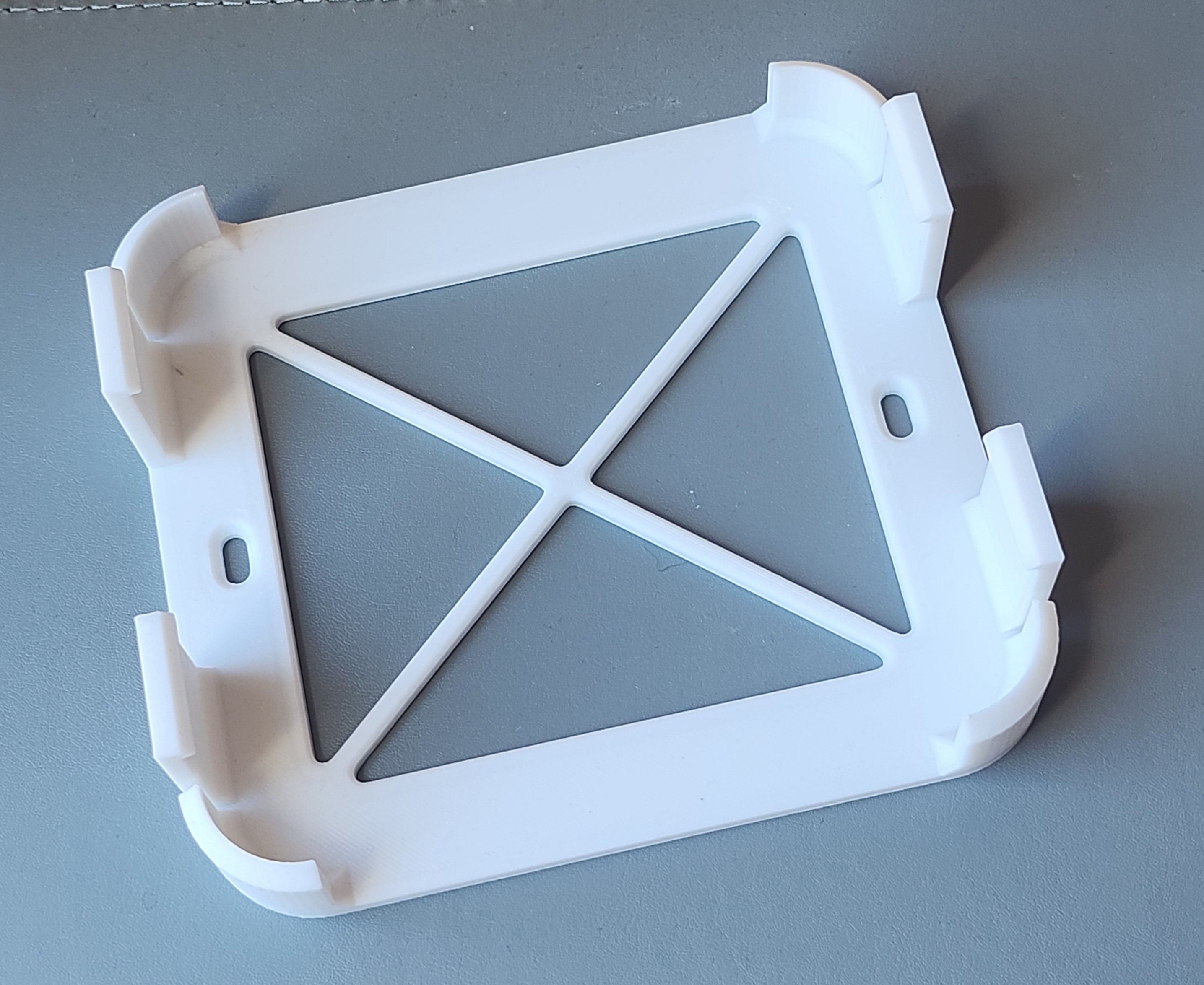 UCG Max or UCG Ultra Wallmount — thumbnail 2