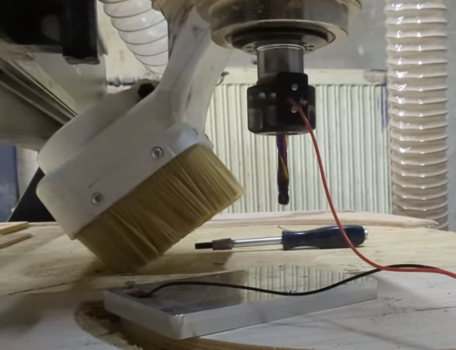 CNC material / tool offset probe attached with magnet