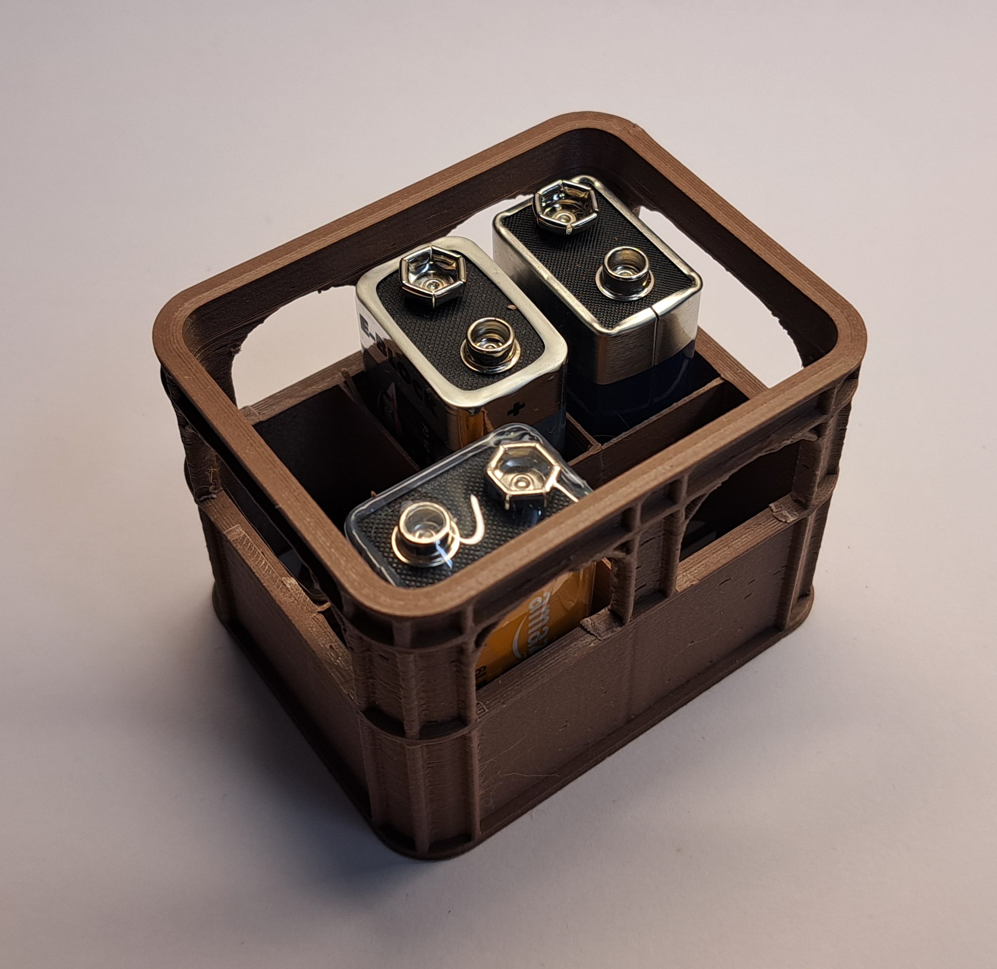 Beer crate battery holder 9V batteries (Creo, STEP)