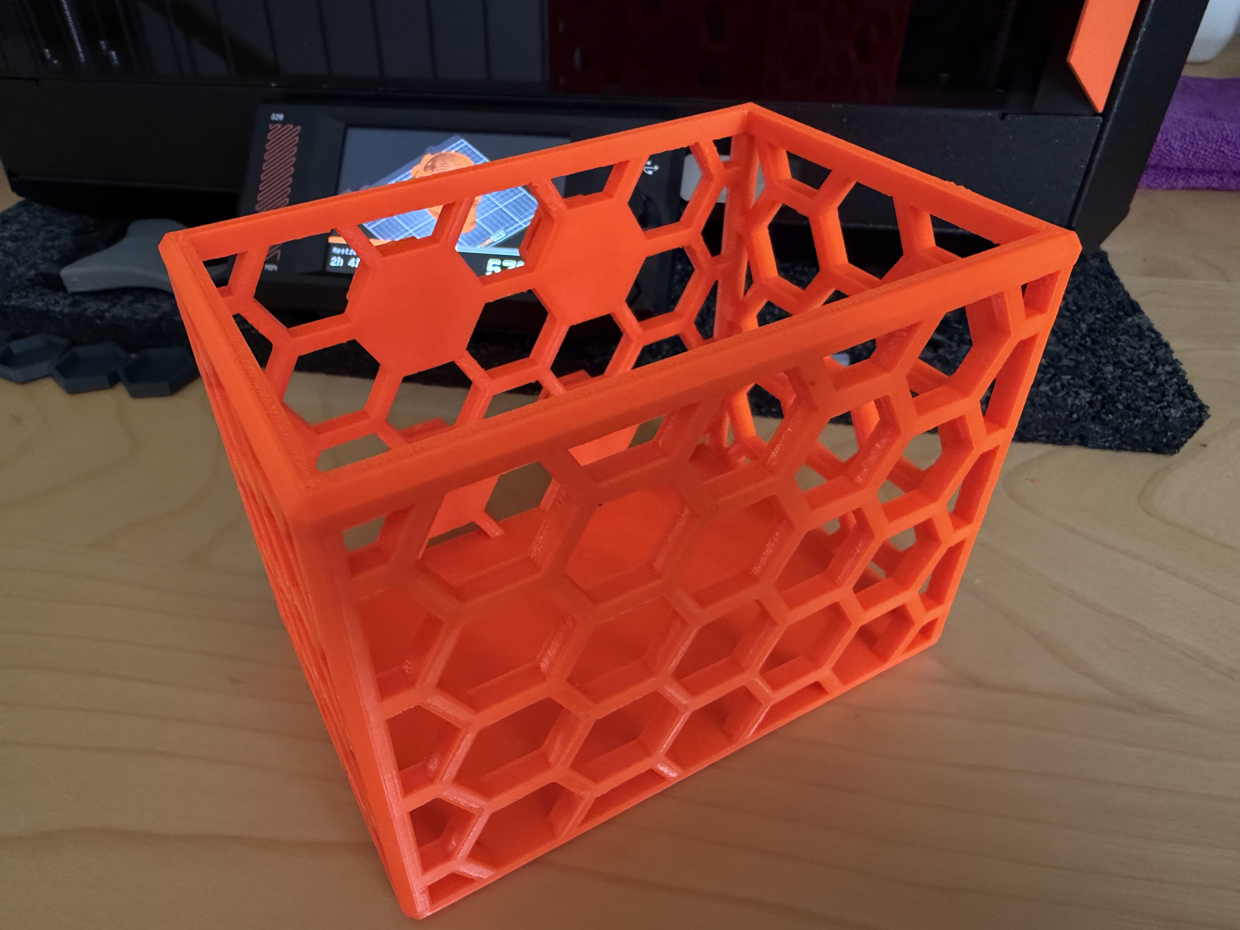 Honeycomb Storagewall Holder HSW