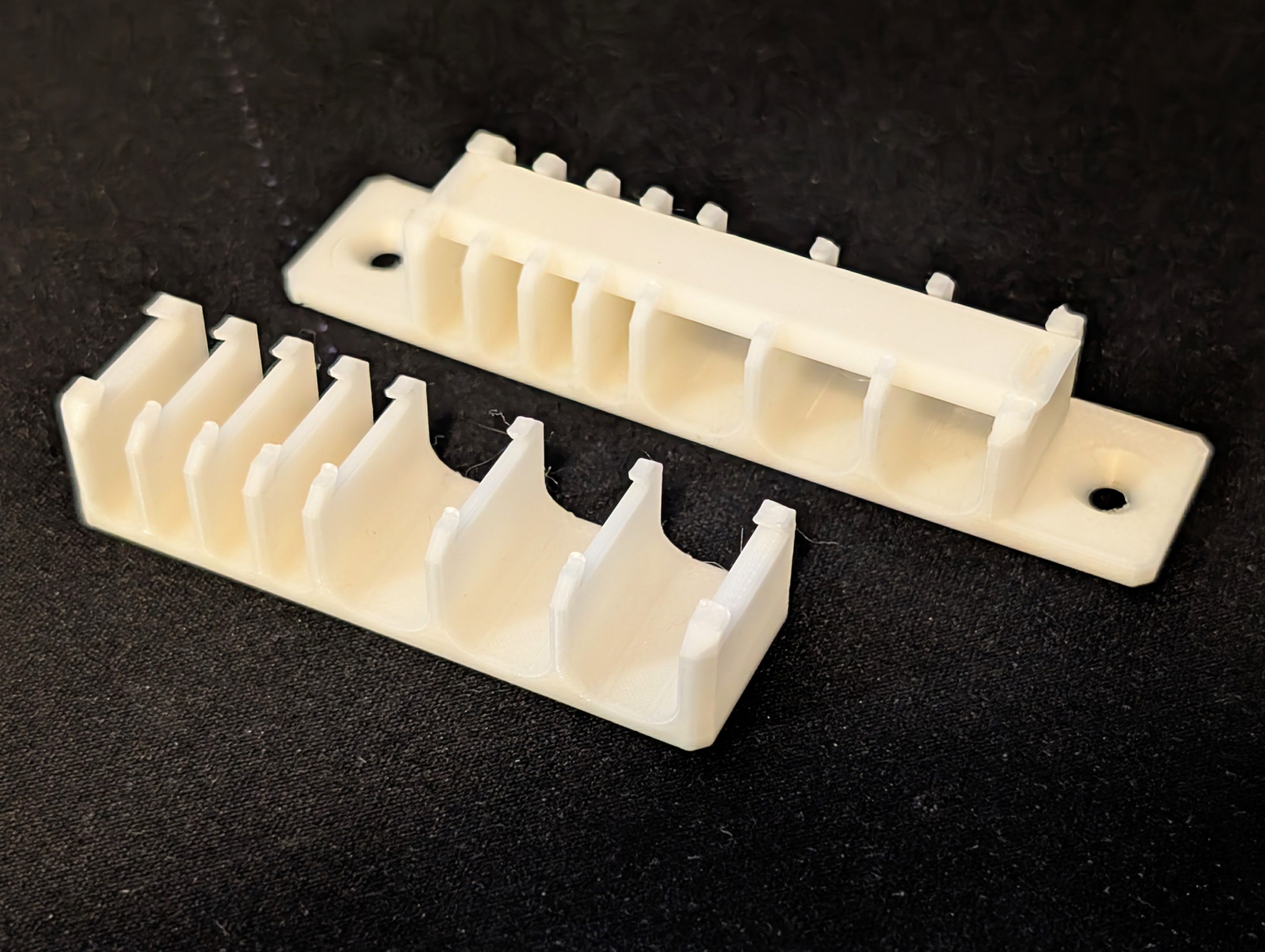 Miniatura 2 do modelo 3D Ultimate Cable Manager