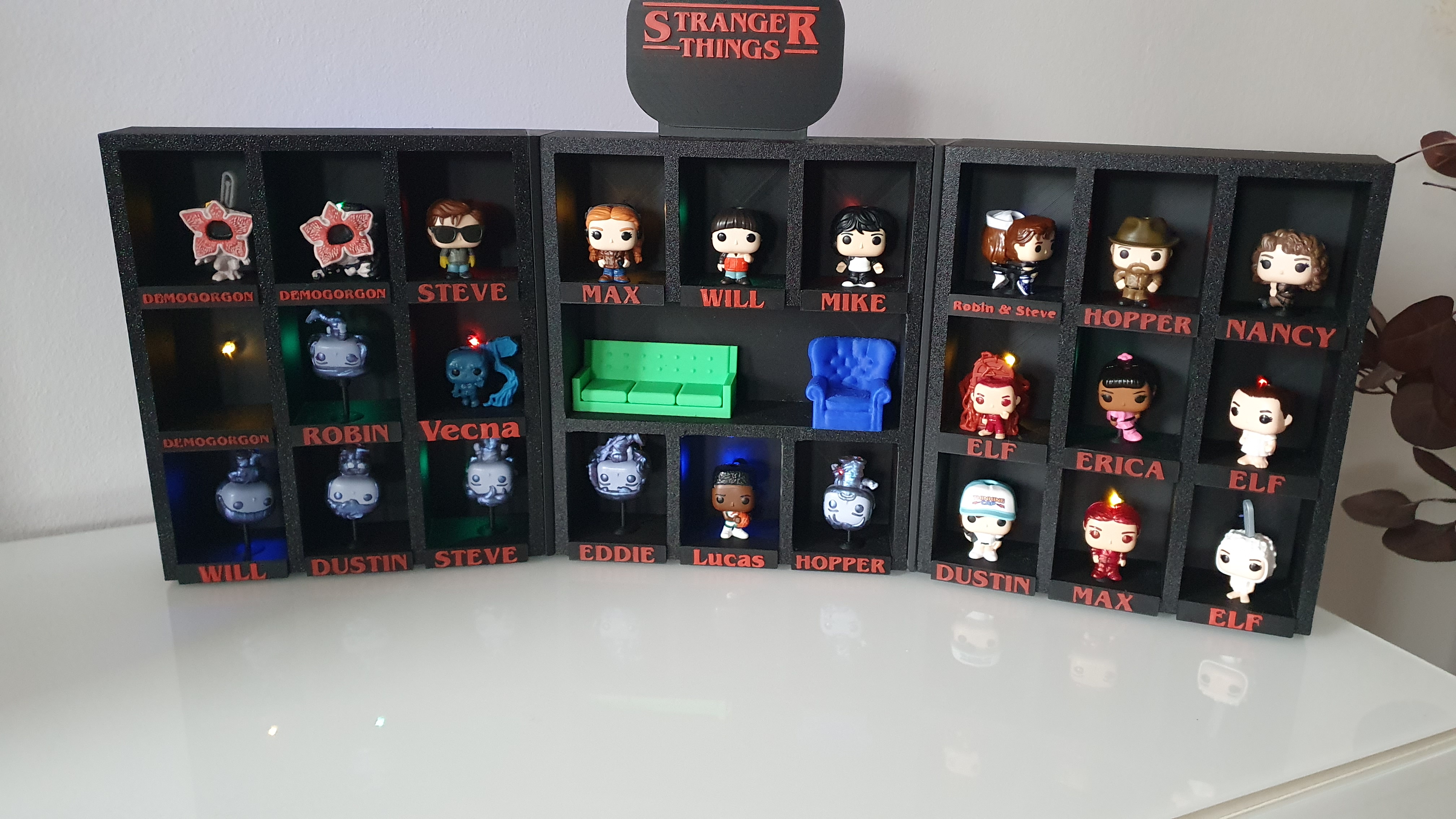 Stranger Things Display mit Licht