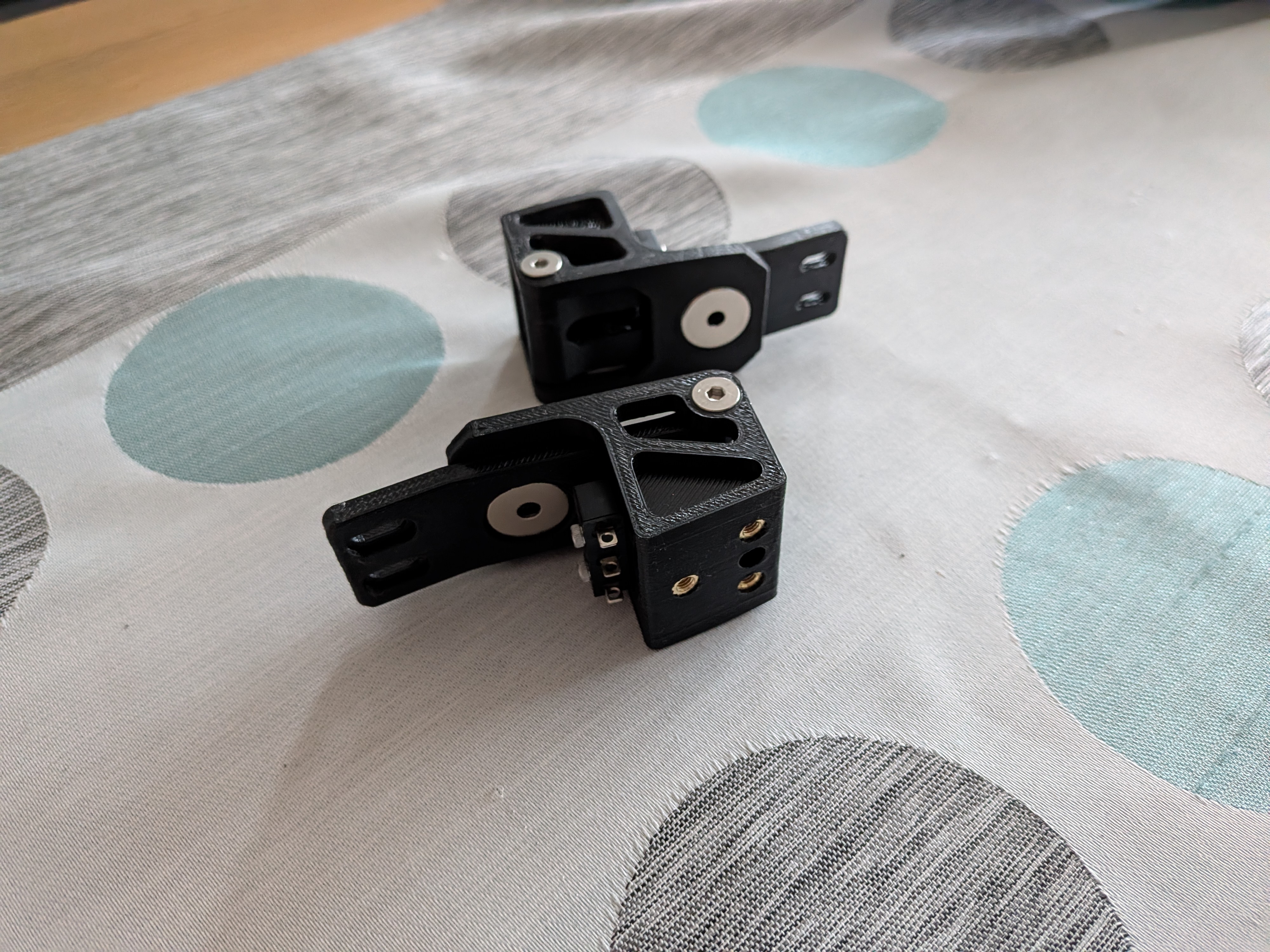 Magnetic Paddle Shifters for Sim Racing