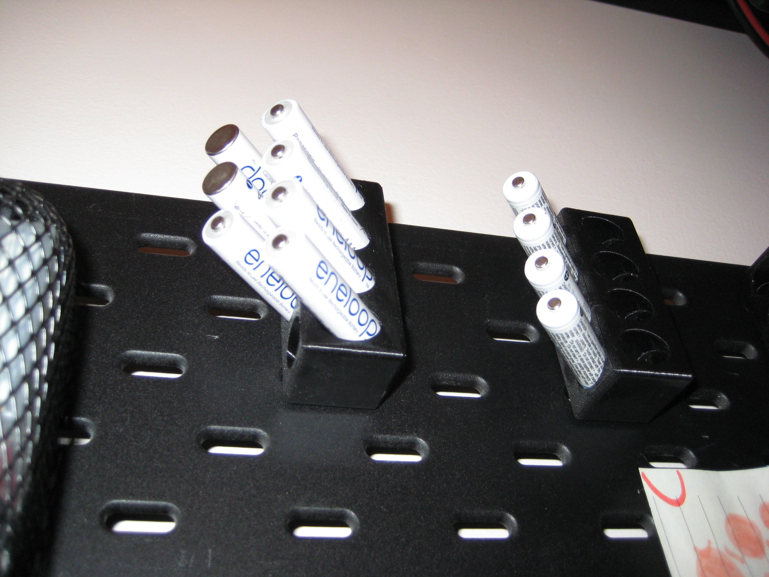 SKÅDIS 8 AAA pegboard holder X8