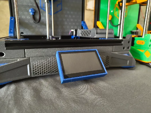 Waveshare 4.3" DSI LCD mount for E3NG flat mesh skirts