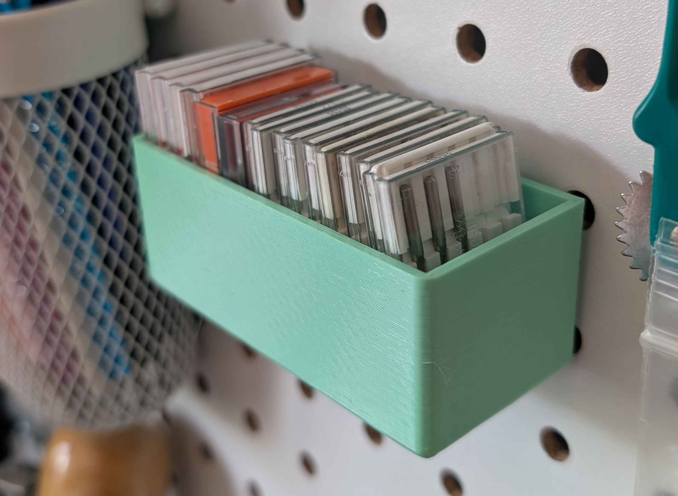 Sewing Machine Needle Box for Standard 1/4" Pegboard