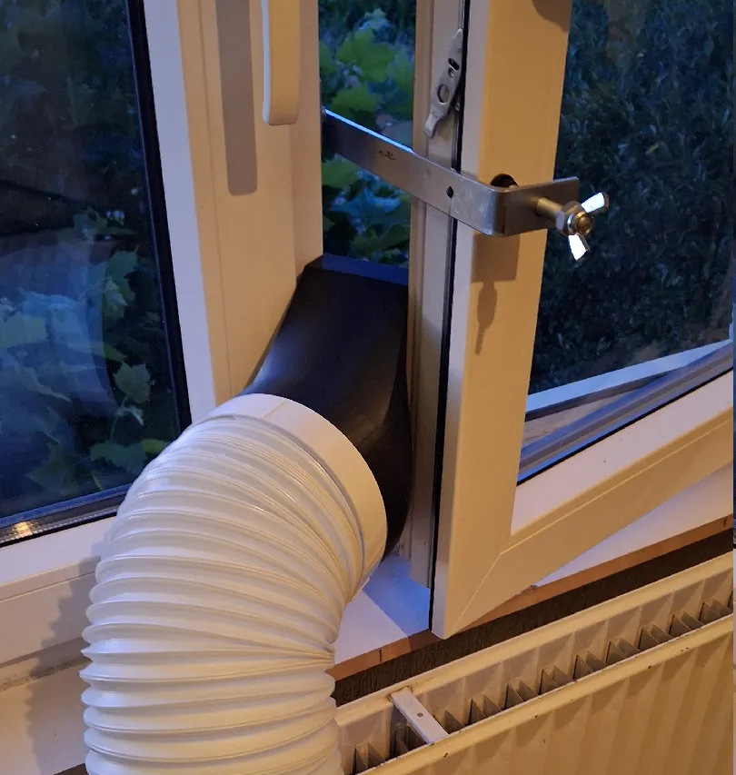 Air conditioner vent - inspired by eurom window way-out
