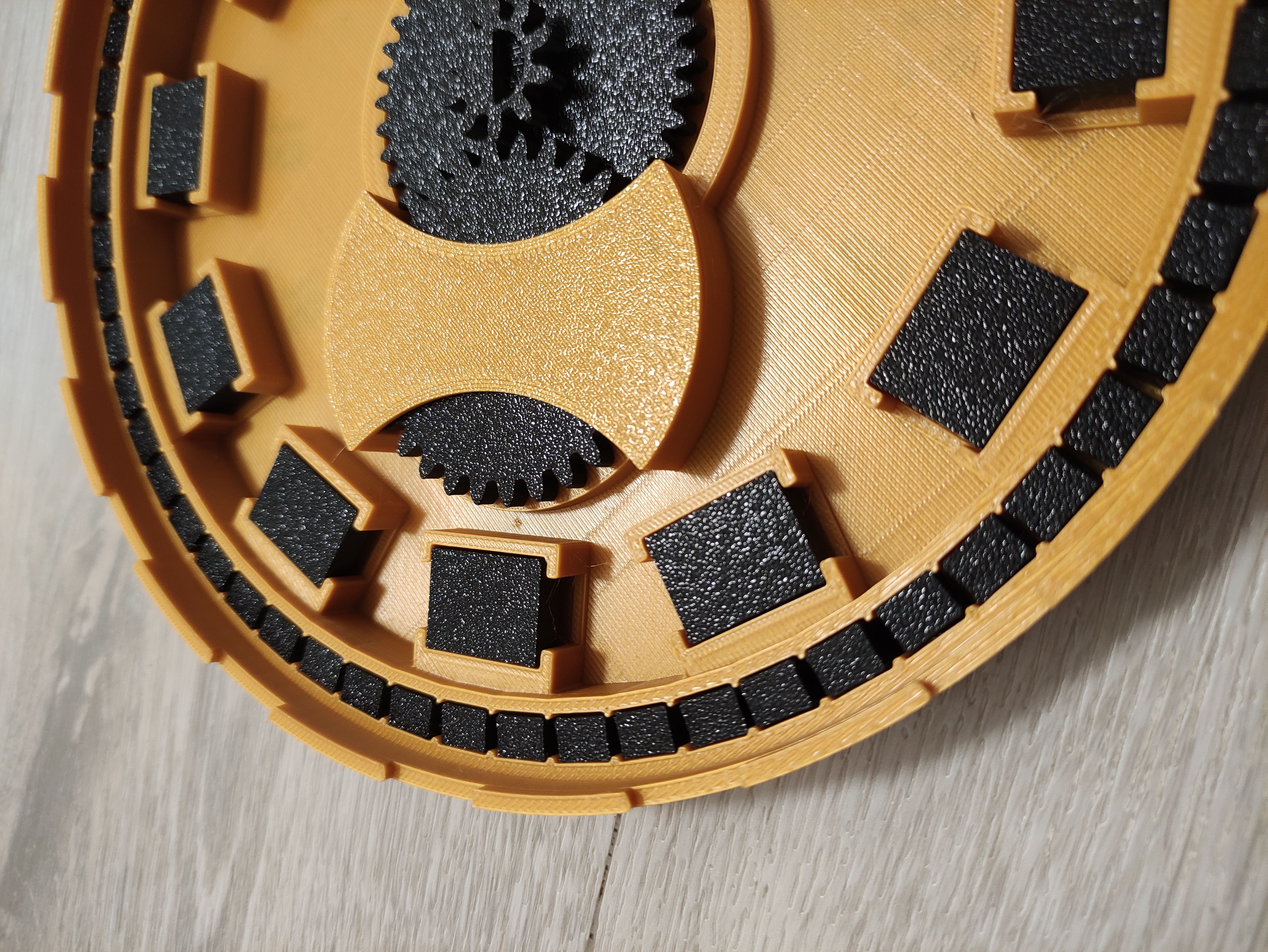 Miniatura 10 do modelo 3D Teaching clock with lifting numbers
