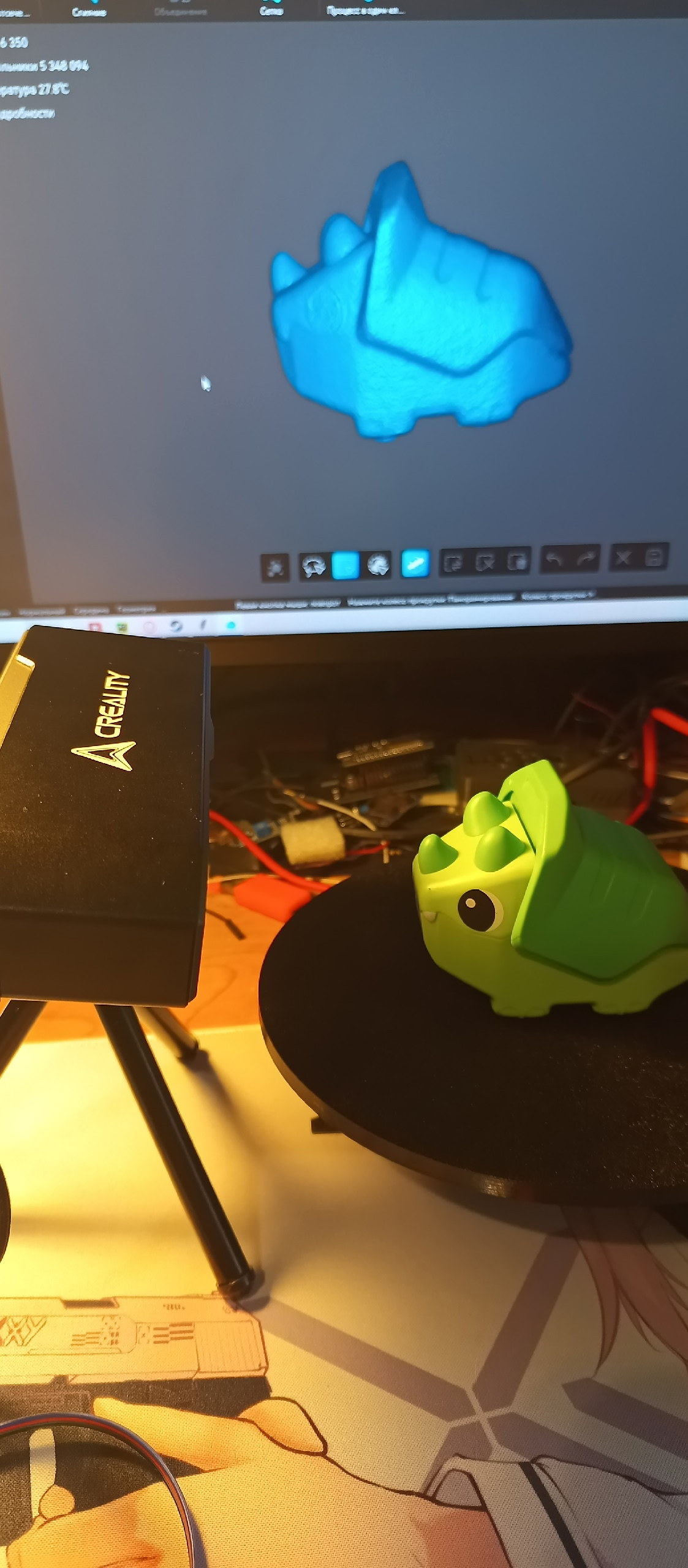 Rotating table for a 3D scanner — thumbnail 3