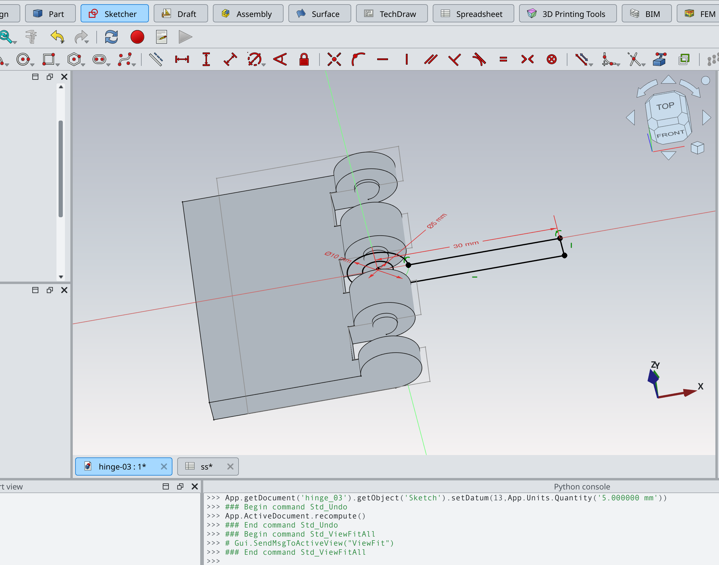 Parametric print-in-place hinge. FreeCAD.